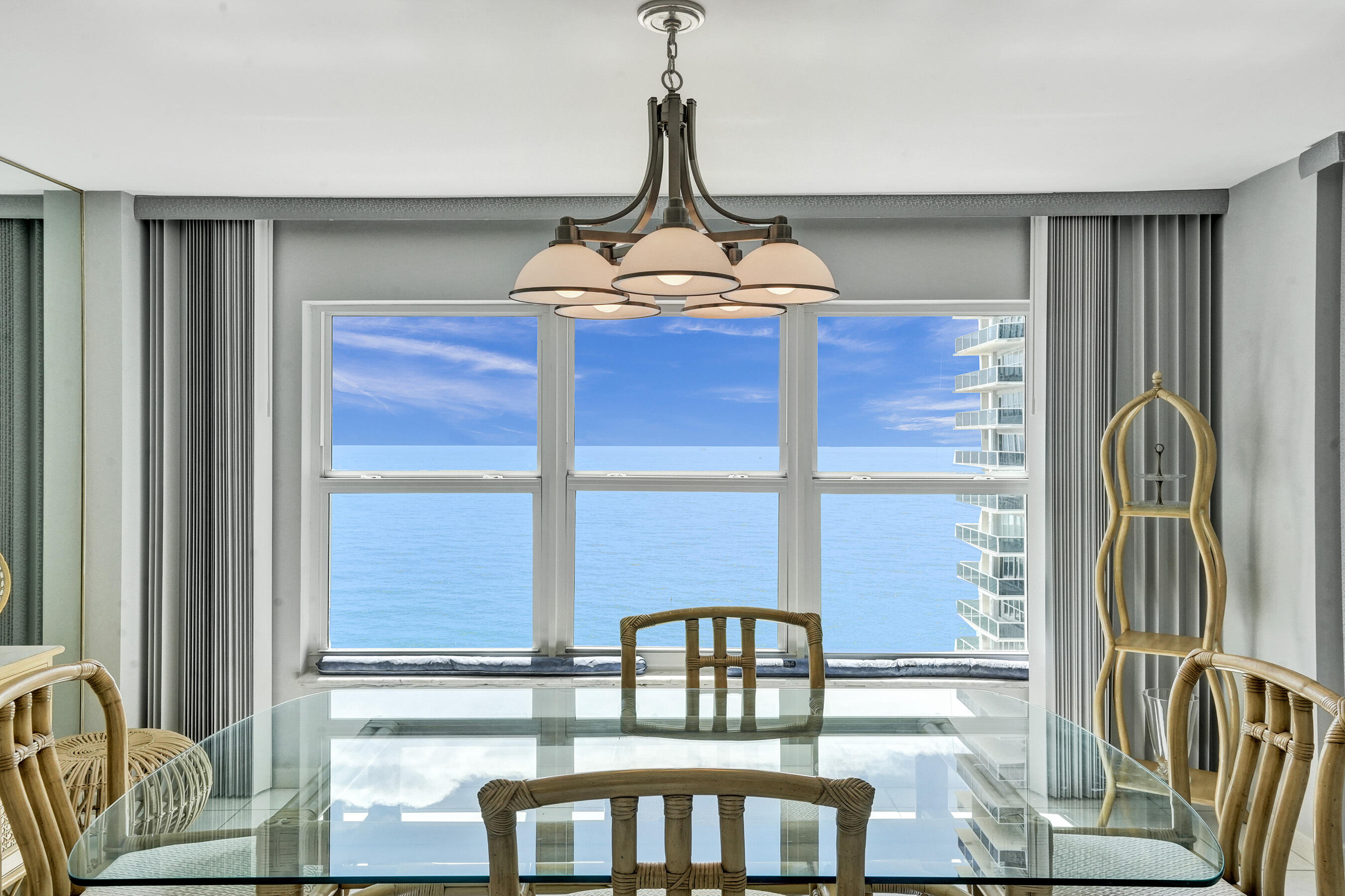 3500 Galt Ocean Dr #1410 Fort Lauderdale, FL 33308