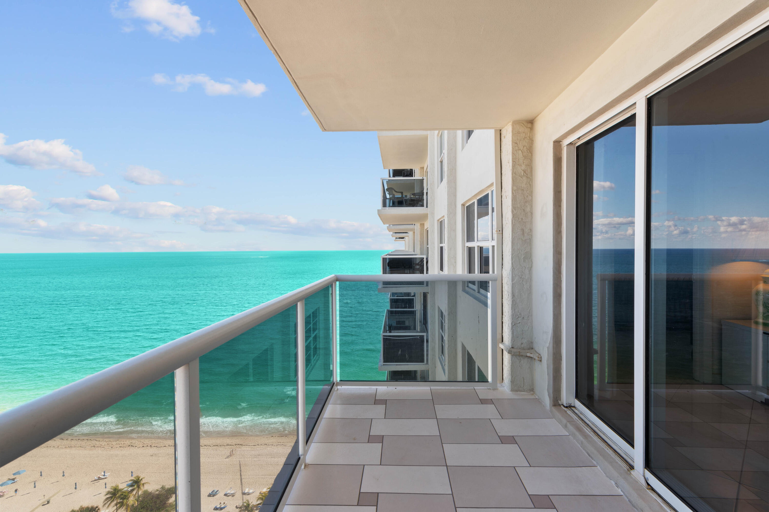 3500 Galt Ocean Dr #2212A