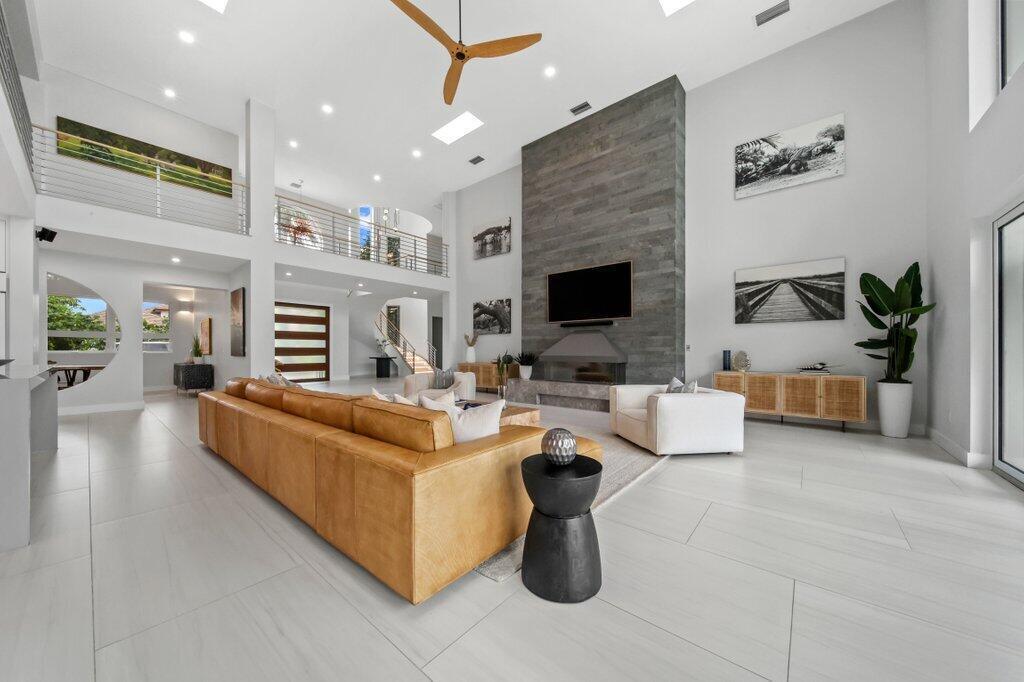 6879 SE South Marina Way Hutchinson Island, FL 34996