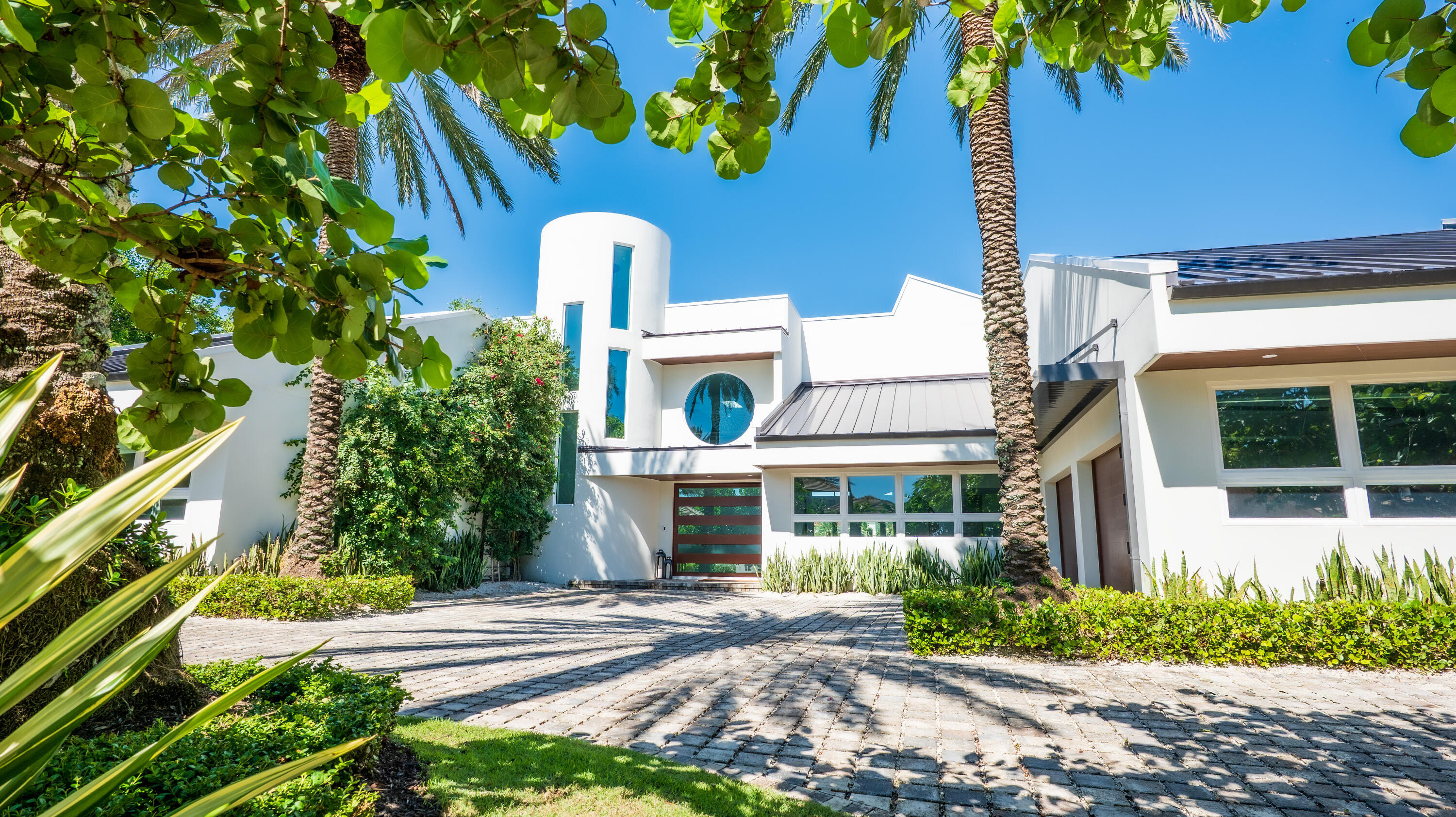 6879 SE South Marina Way Hutchinson Island, FL 34996