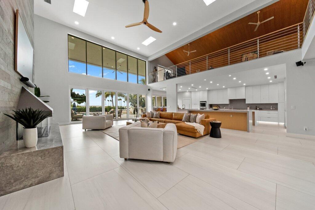 6879 SE South Marina Way Hutchinson Island, FL 34996