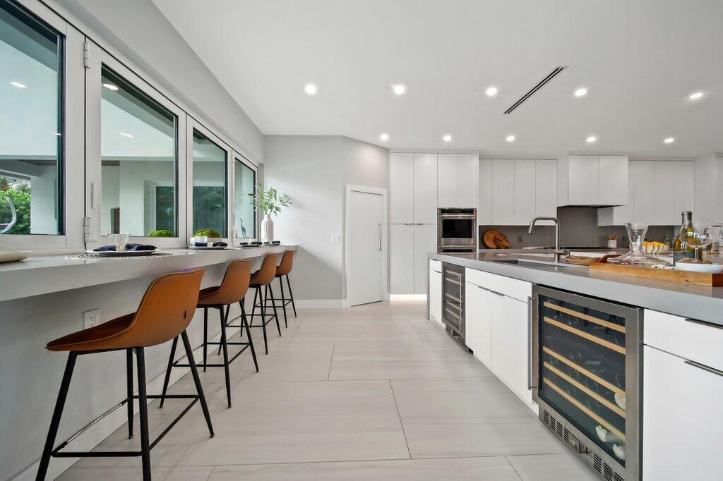 6879 SE South Marina Way Hutchinson Island, FL 34996