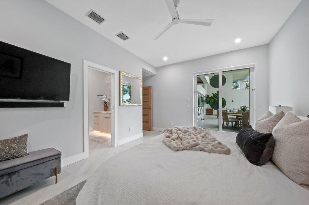 6879 SE South Marina Way Hutchinson Island, FL 34996