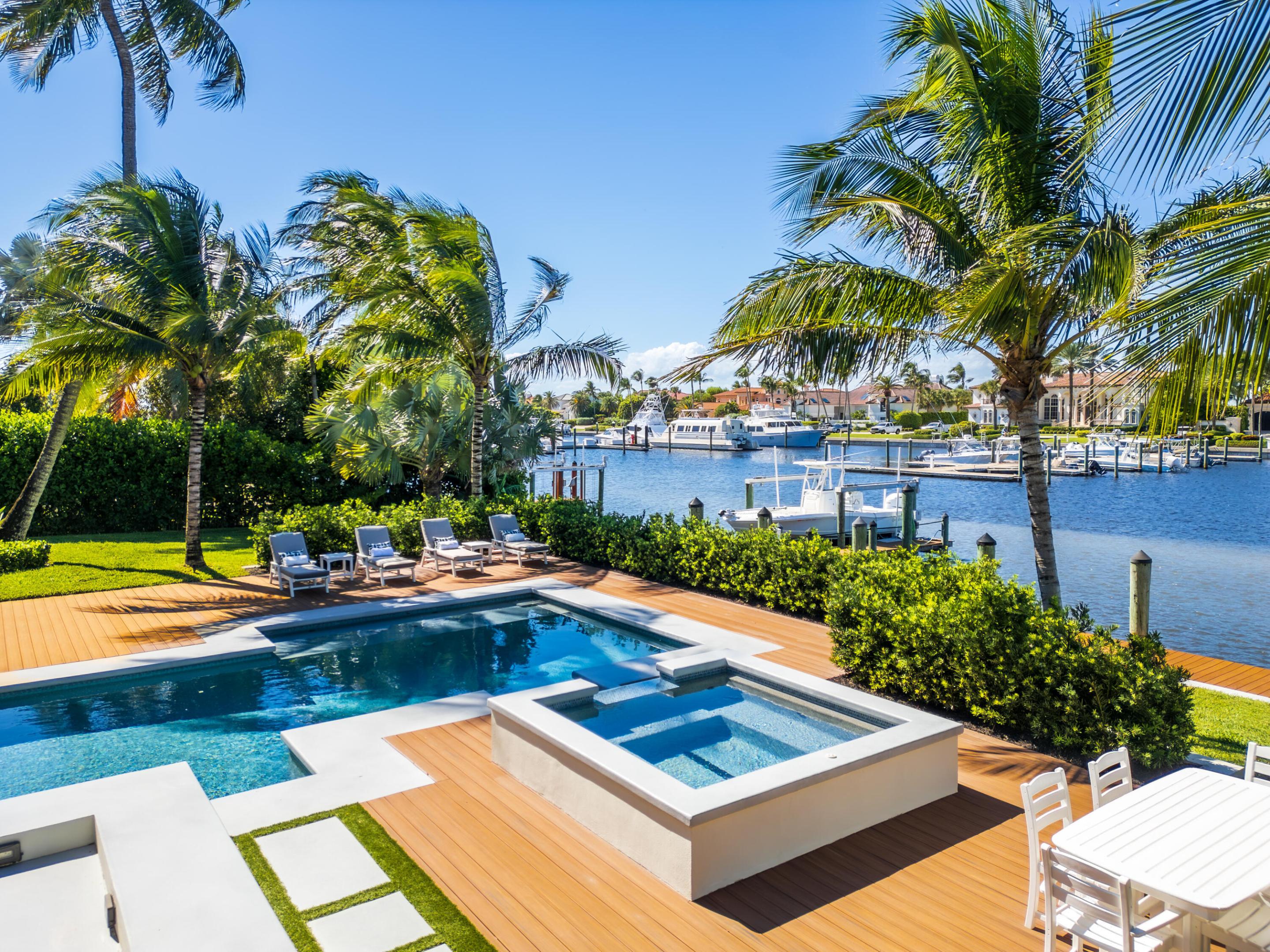 6879 SE South Marina Way Hutchinson Island, FL 34996