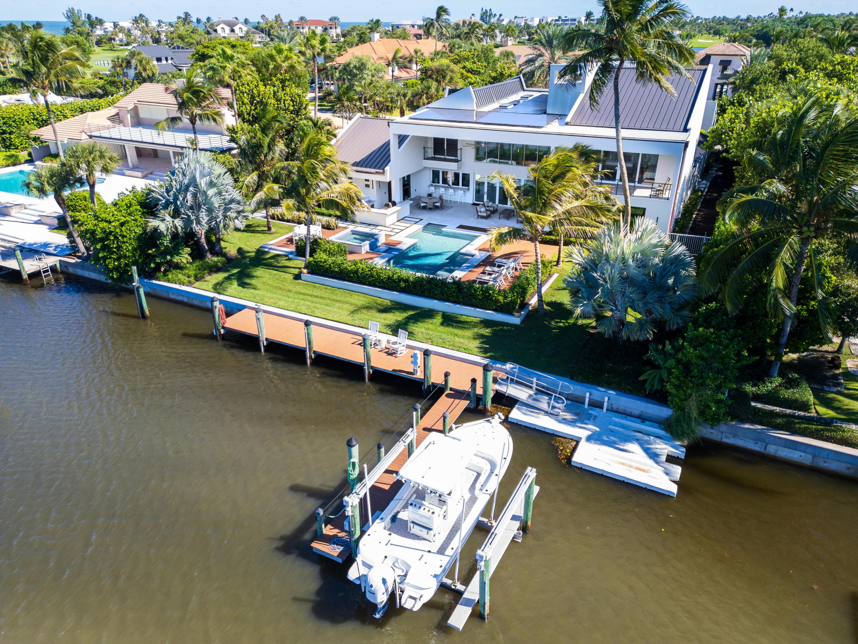 6879 SE South Marina Way Hutchinson Island, FL 34996
