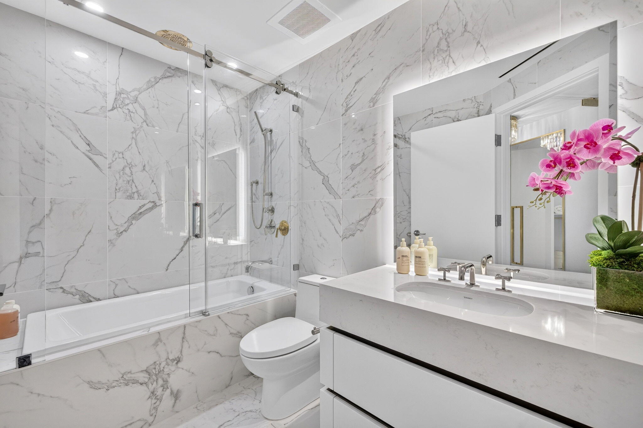 525 N Fort Lauderdale Bch Blvd #1602 Fort Lauderdale, FL 33304