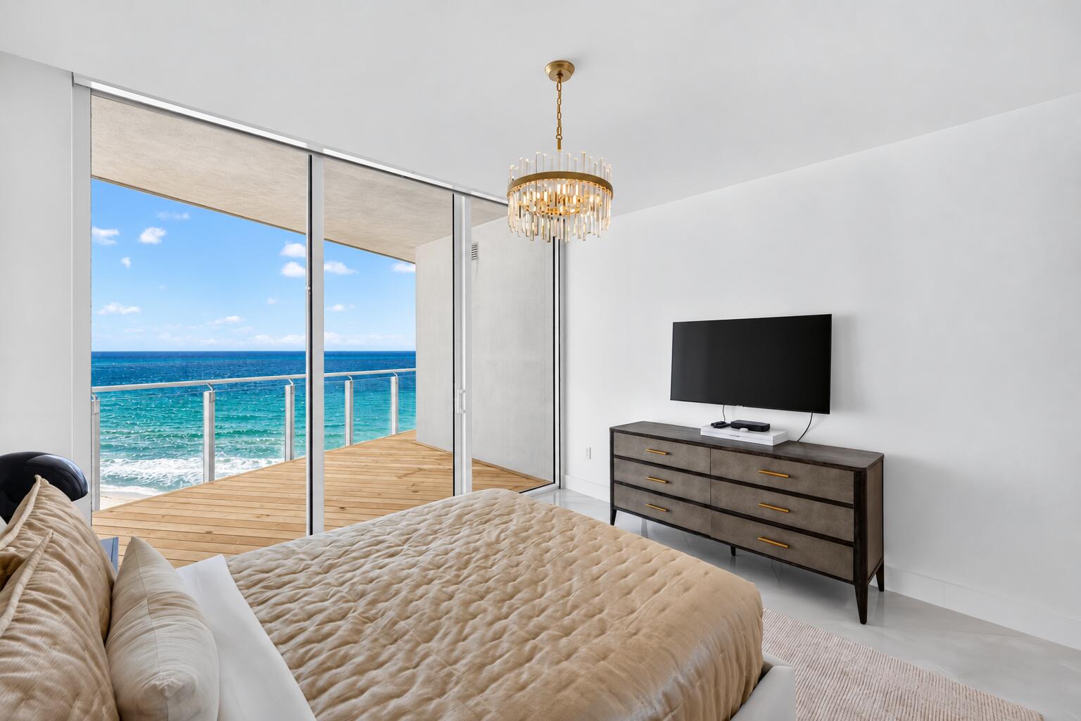 525 N Fort Lauderdale Bch Blvd #1602 Fort Lauderdale, FL 33304