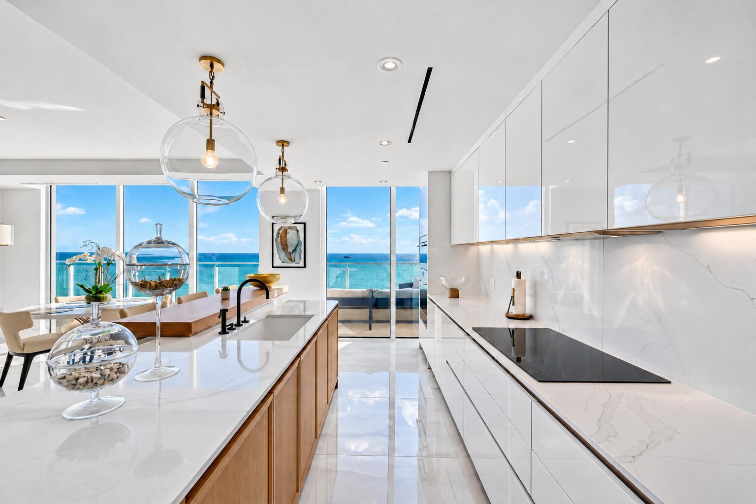 525 N Fort Lauderdale Bch Blvd #1602 Fort Lauderdale, FL 33304