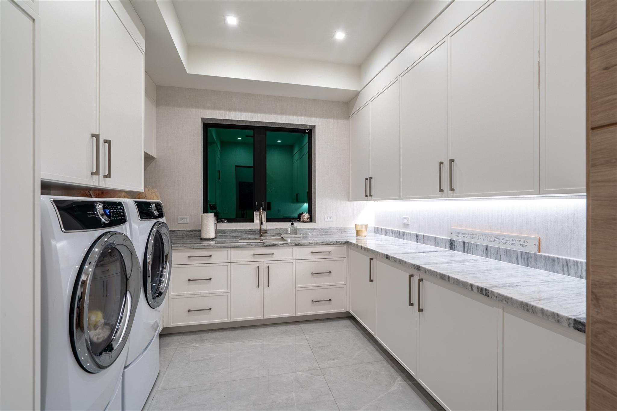 70 Isla Bahia Dr Fort Lauderdale, FL 33316