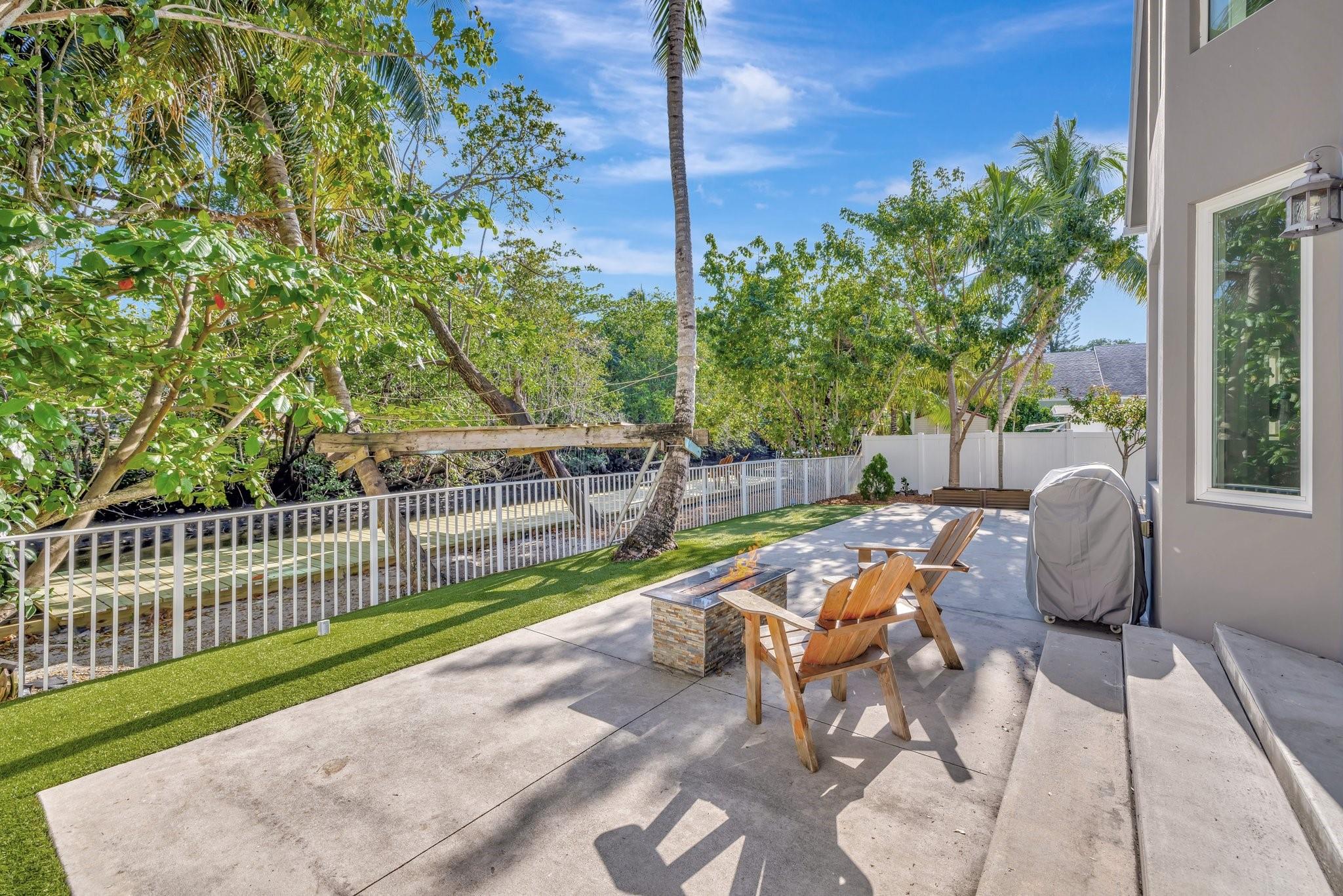 216 SE 10th St,Fort Lauderdale, FL 33316