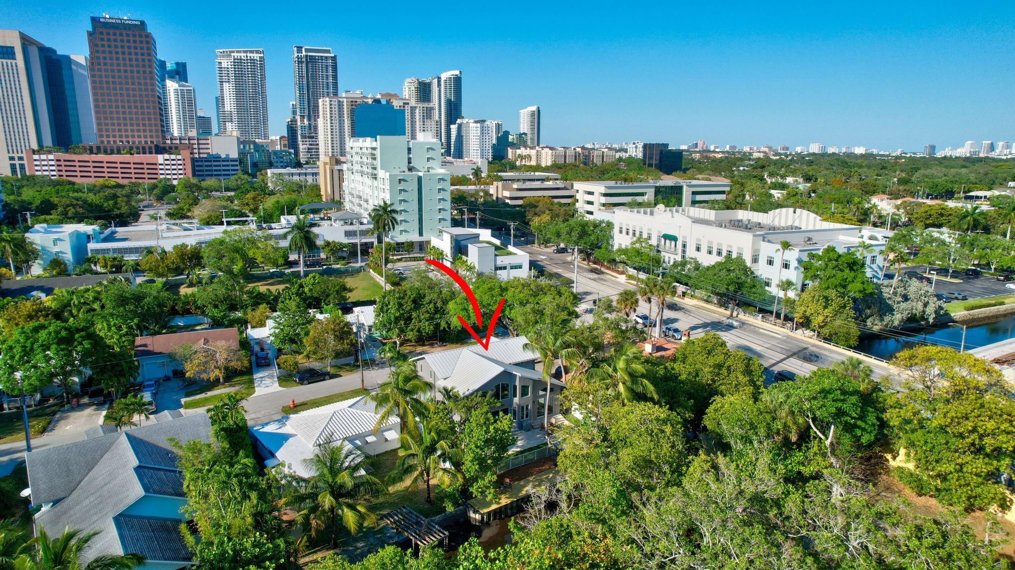 216 SE 10th St,Fort Lauderdale, FL 33316