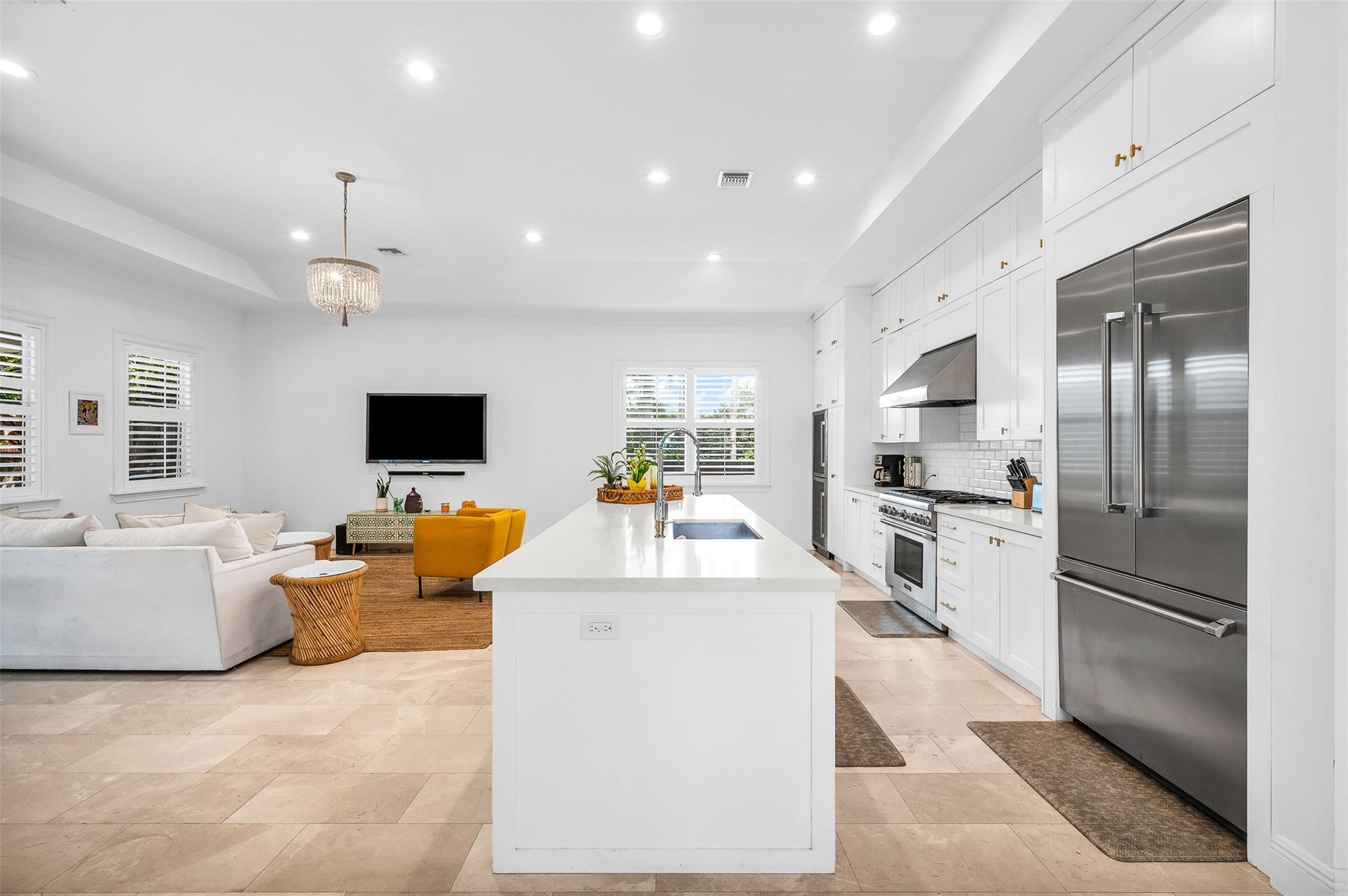 716 Ponce De Leon Fort Lauderdale, FL 33316