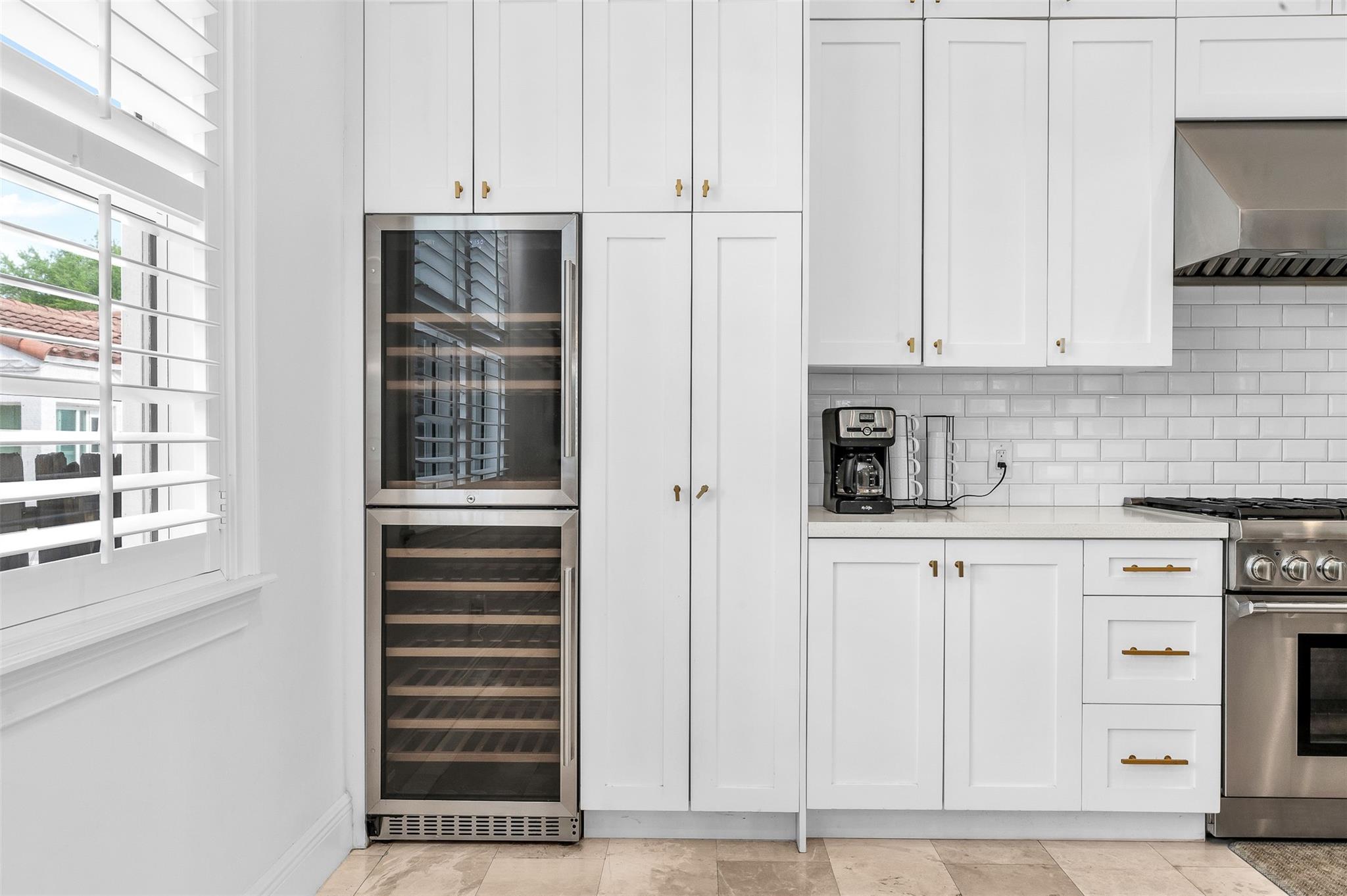 716 Ponce De Leon Fort Lauderdale, FL 33316