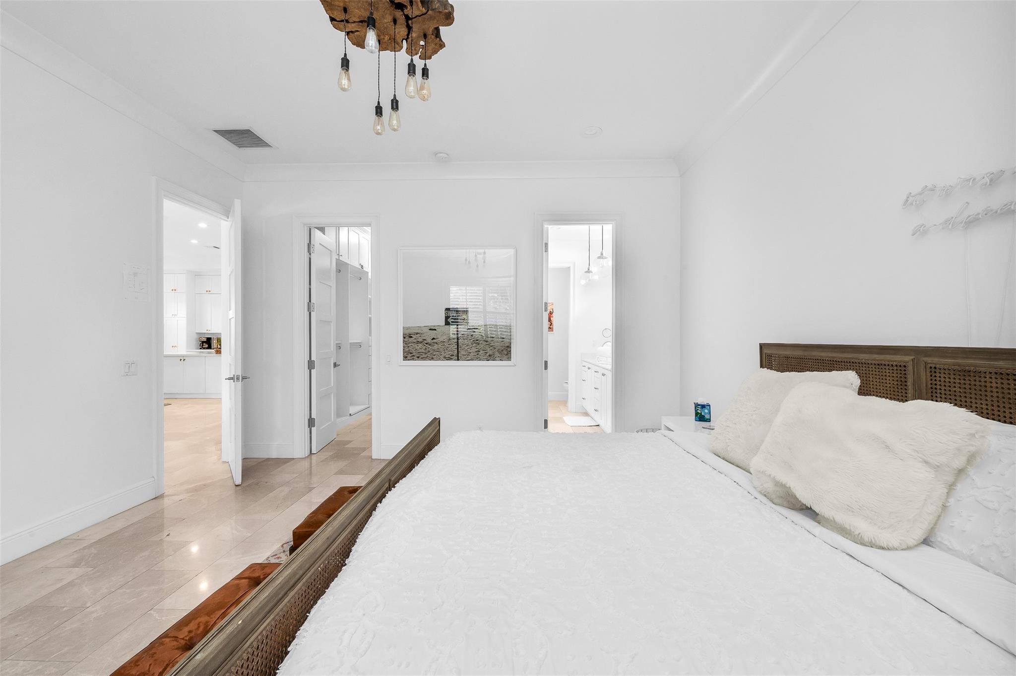 716 Ponce De Leon Fort Lauderdale, FL 33316