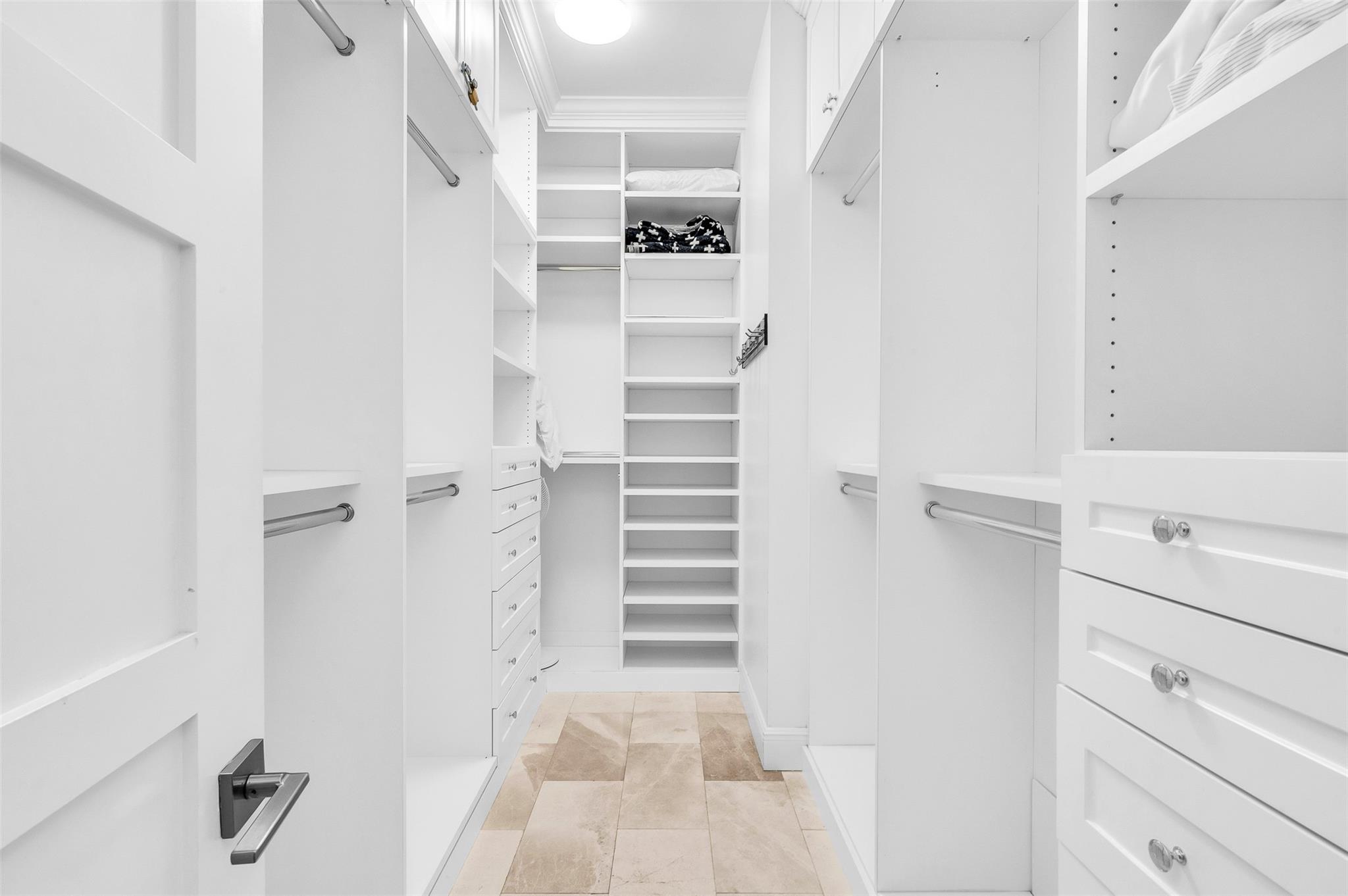 716 Ponce De Leon Fort Lauderdale, FL 33316