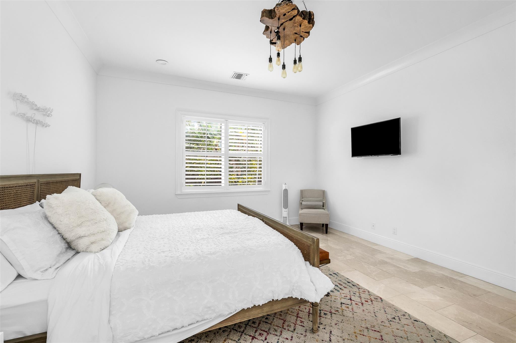 716 Ponce De Leon Fort Lauderdale, FL 33316