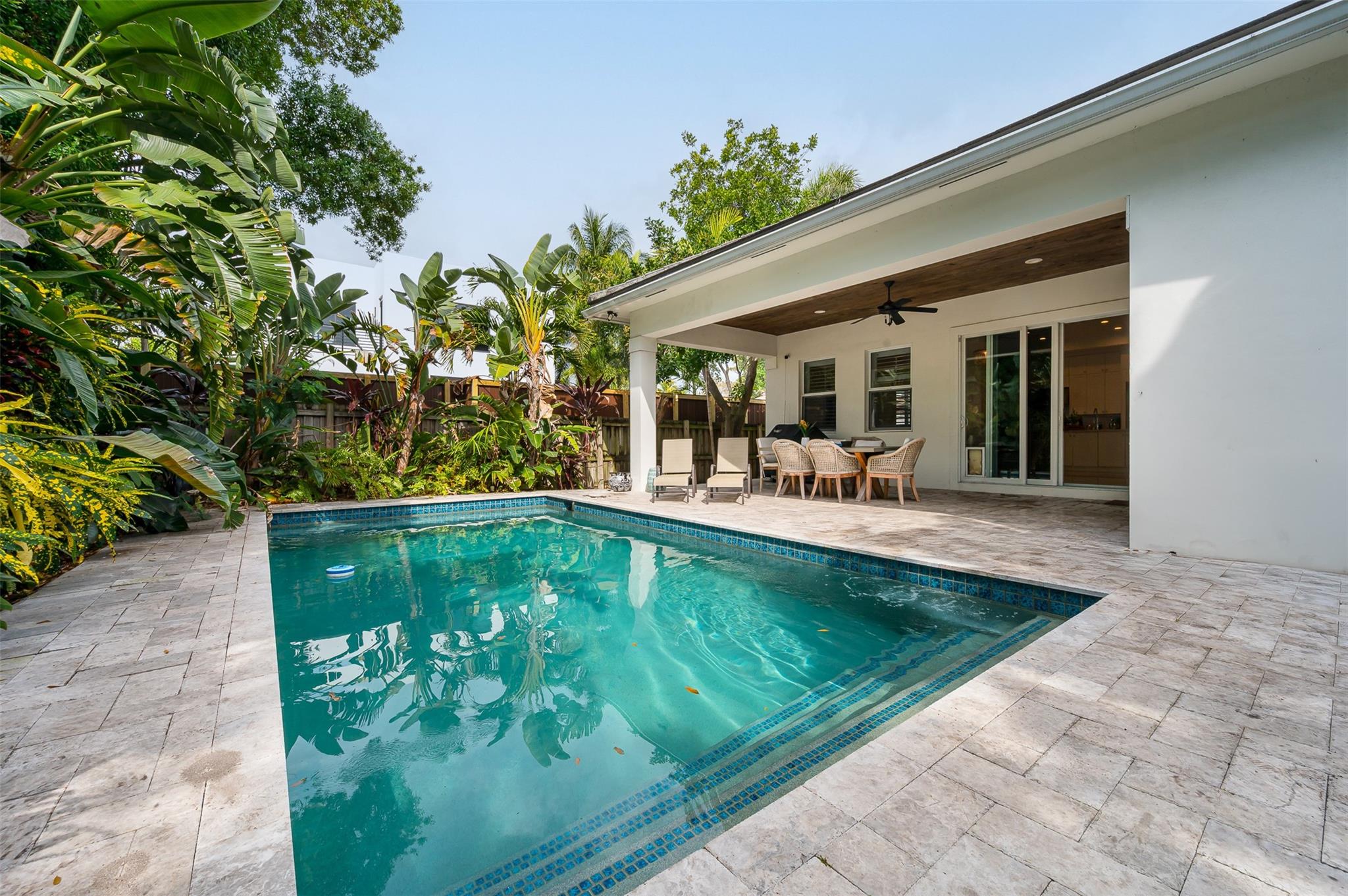 716 Ponce De Leon Fort Lauderdale, FL 33316