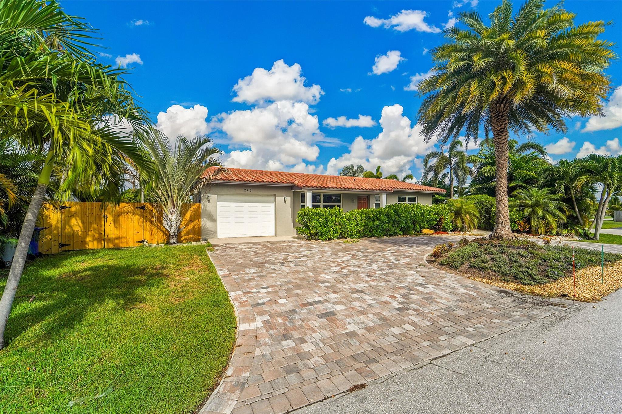 240 SE 15th Ave
