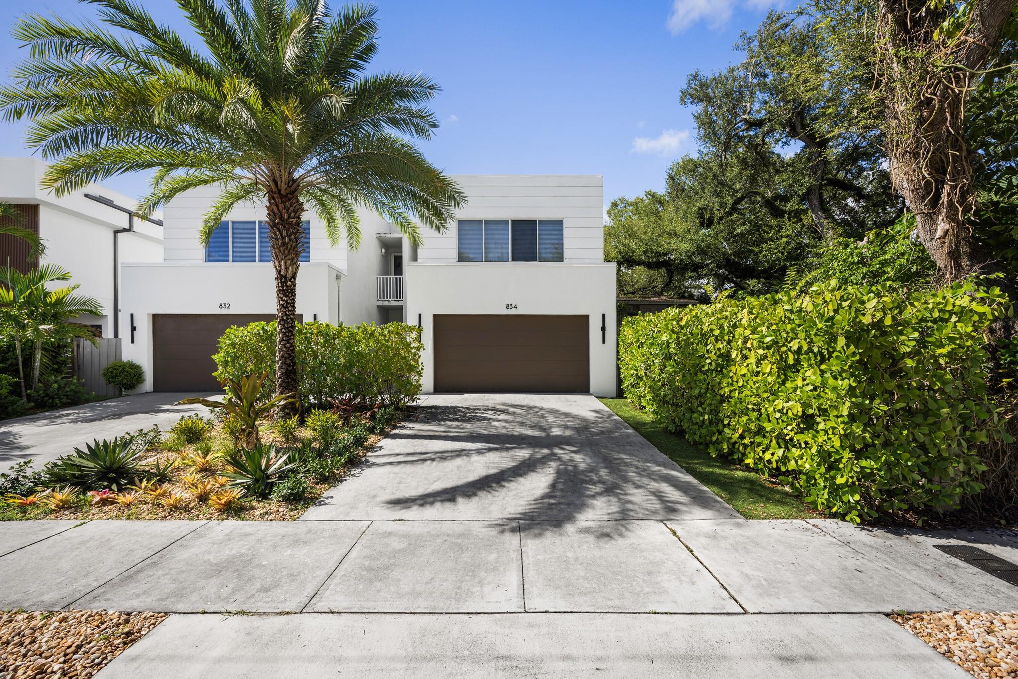 834 SW 16th St