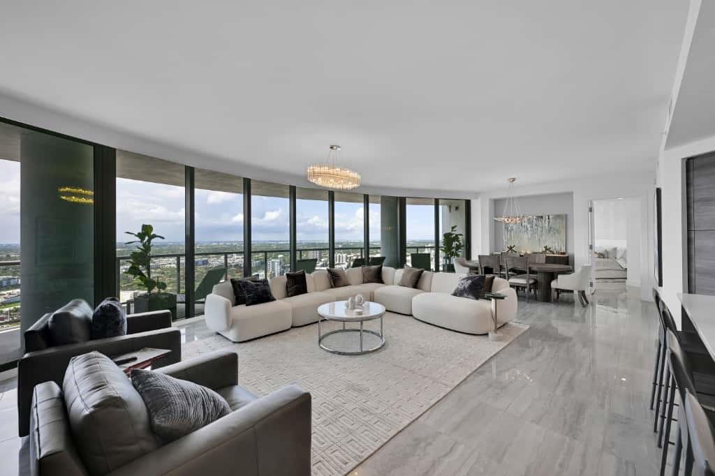 100 E Las Olas Blvd #4103 Fort Lauderdale, FL 33301