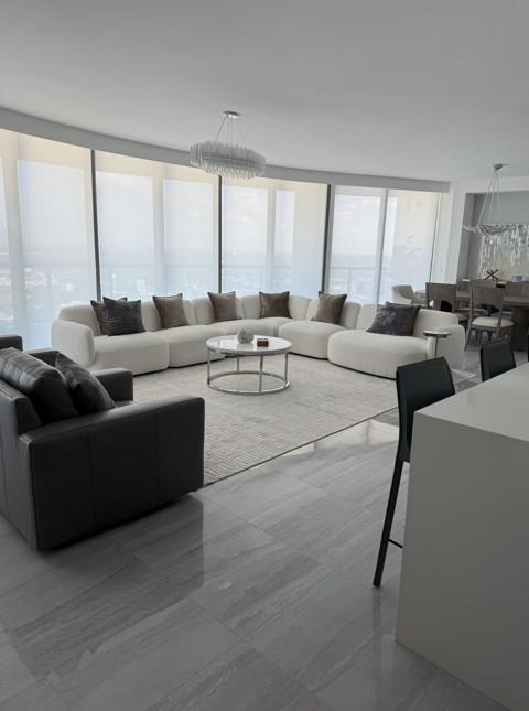 100 E Las Olas Blvd #4103 Fort Lauderdale, FL 33301