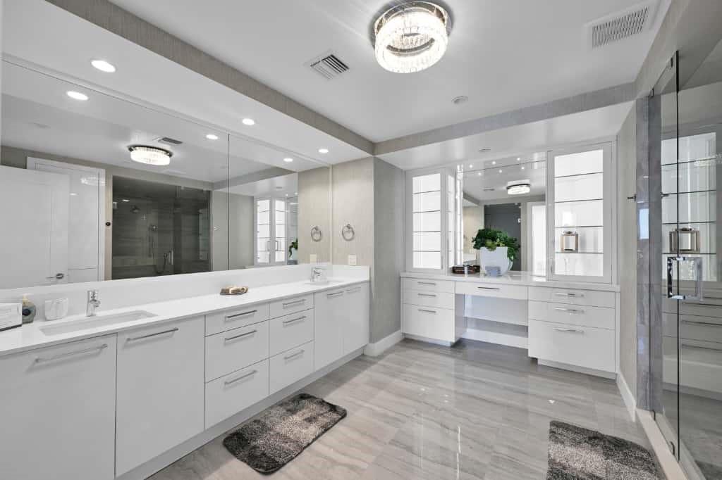 100 E Las Olas Blvd #4103 Fort Lauderdale, FL 33301