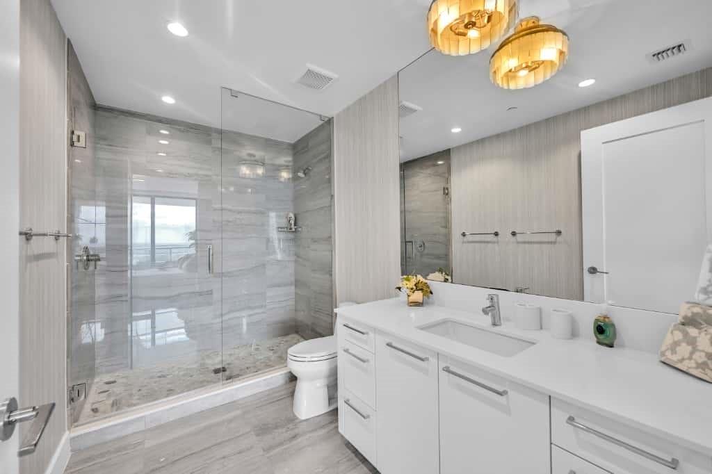 100 E Las Olas Blvd #4103 Fort Lauderdale, FL 33301