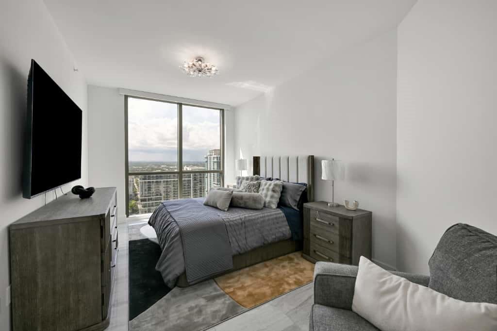 100 E Las Olas Blvd #4103 Fort Lauderdale, FL 33301