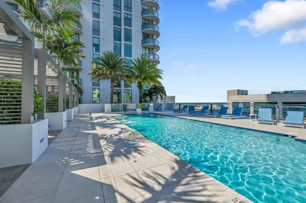 100 E Las Olas Blvd #4103 Fort Lauderdale, FL 33301