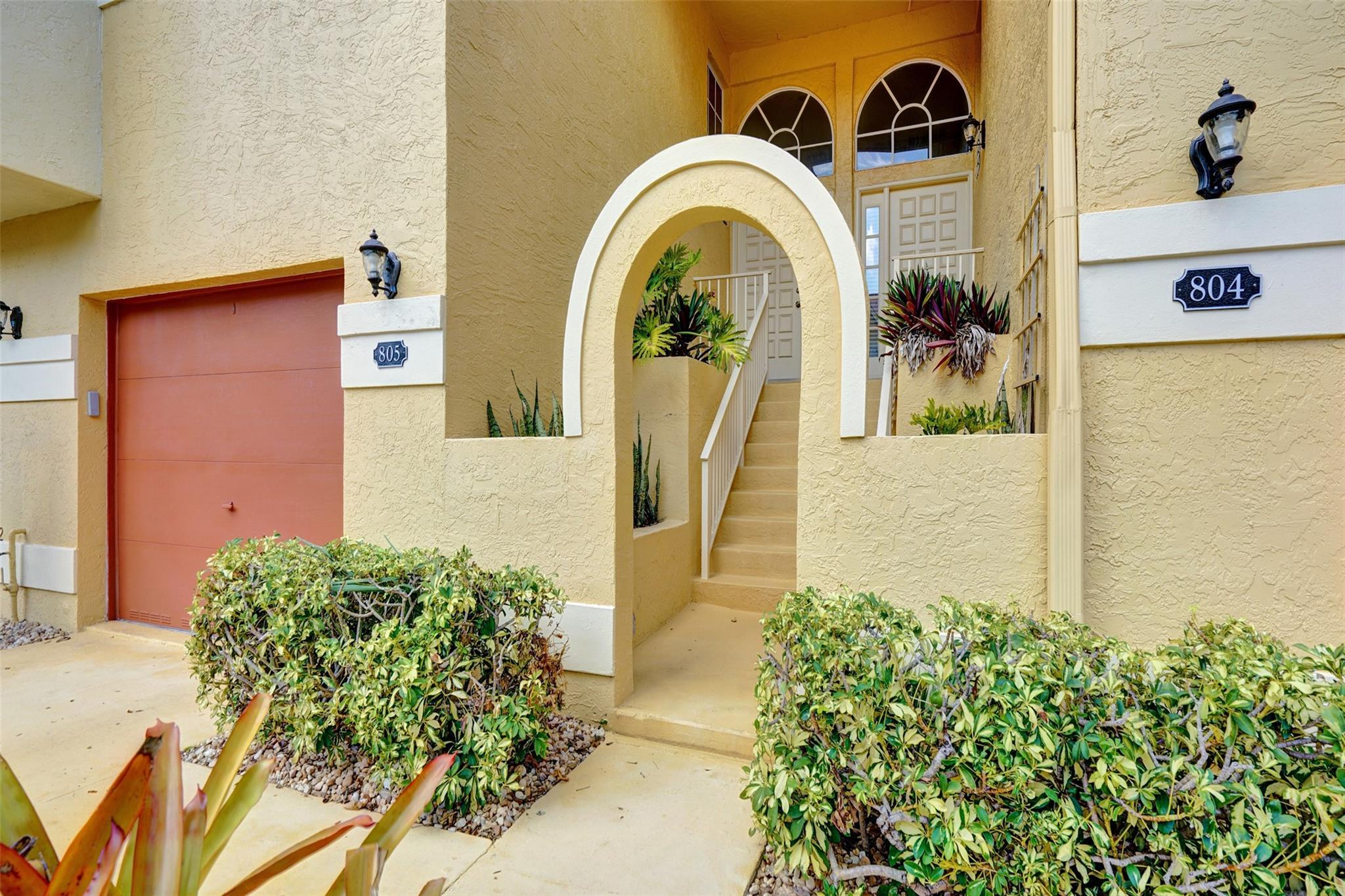 2121 S Ocean Blvd #805