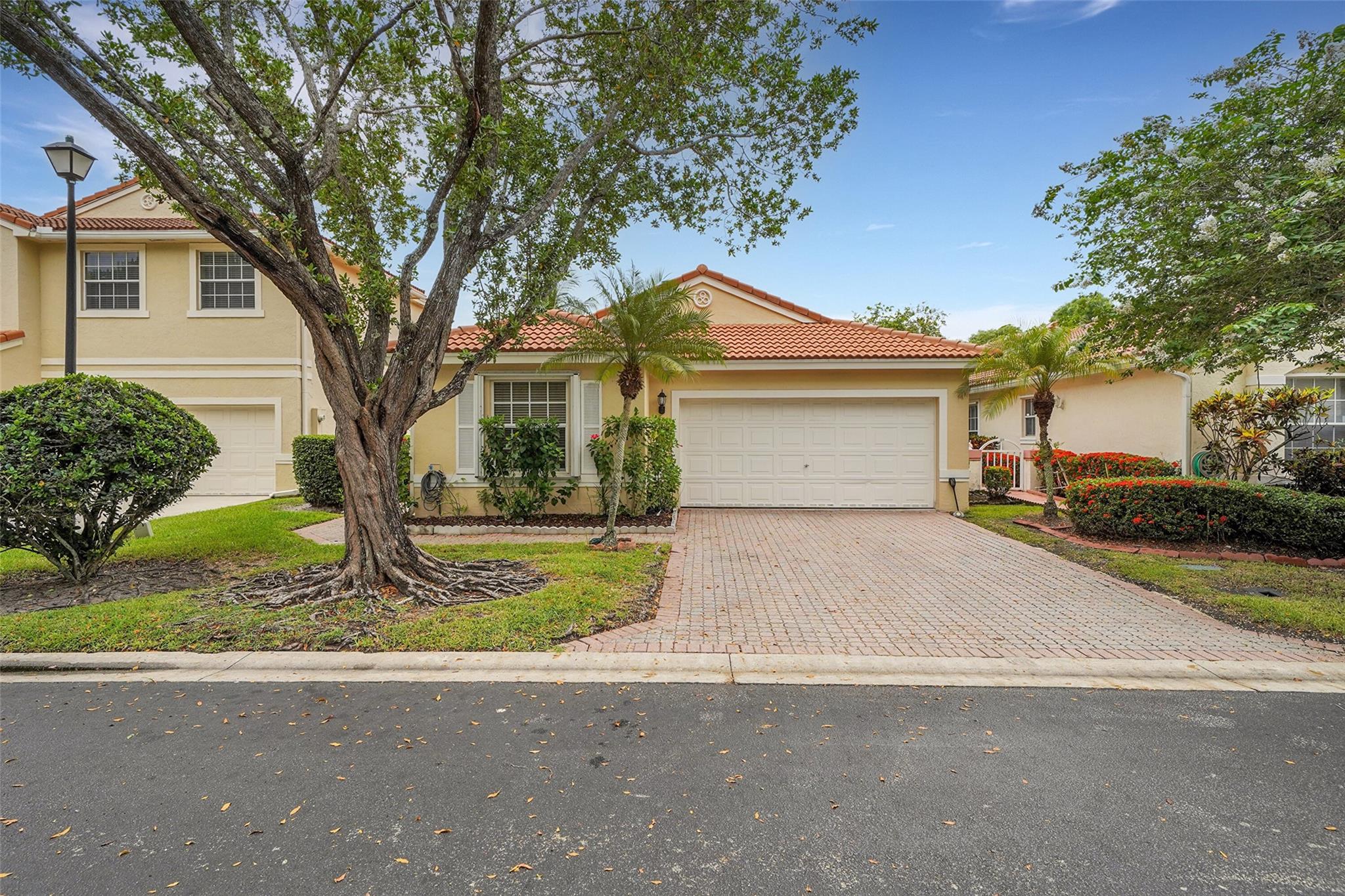11034 NW 46th Dr