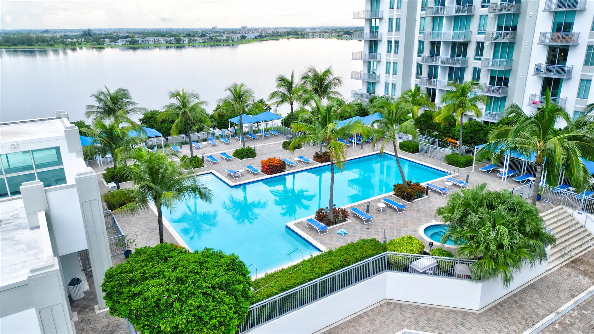 300 S Australian Ave #408