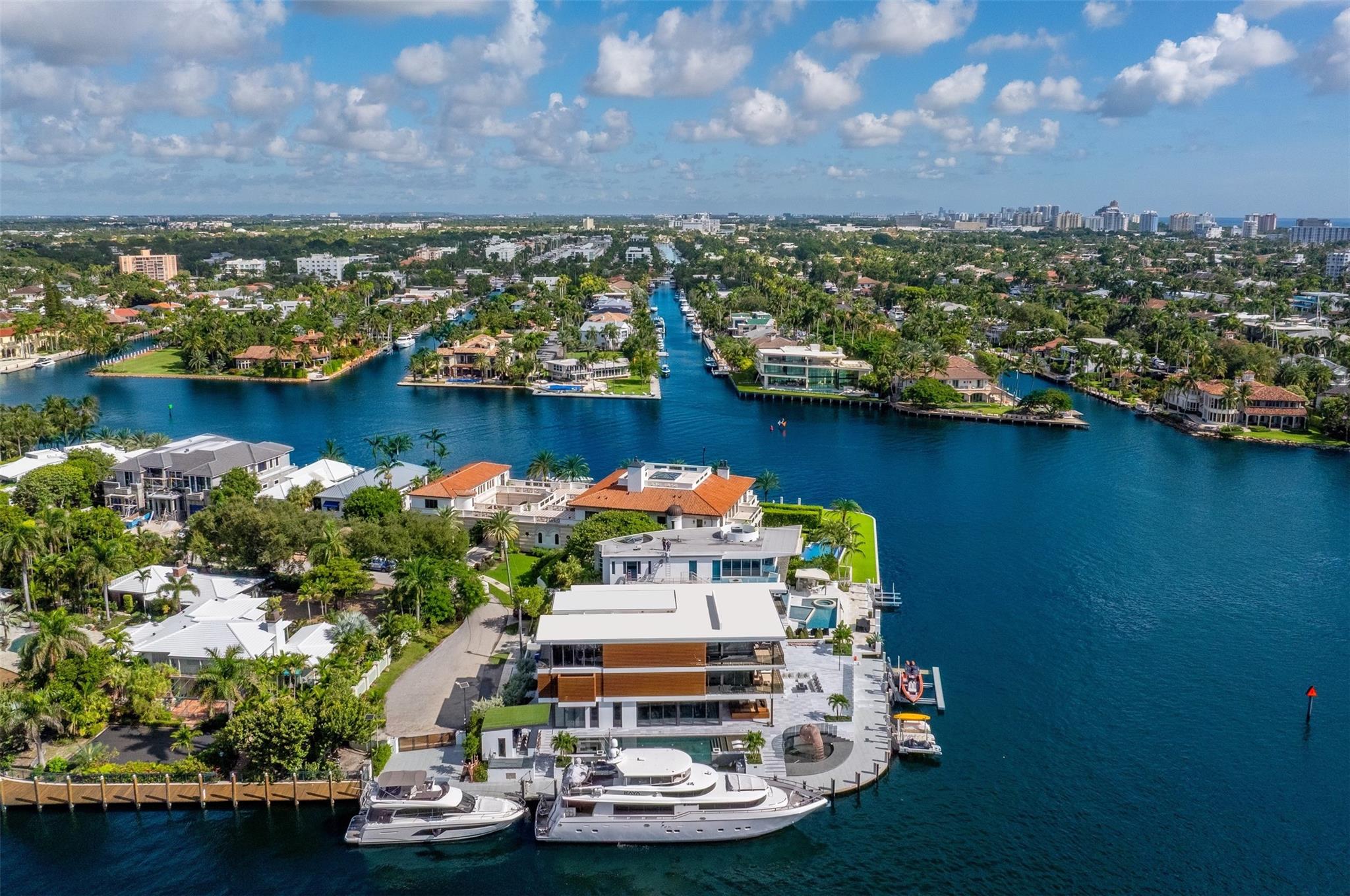 1845 SE 7th St Fort Lauderdale, FL 33316 1845 SE 7th St Fort Lauderdale, FL 33316