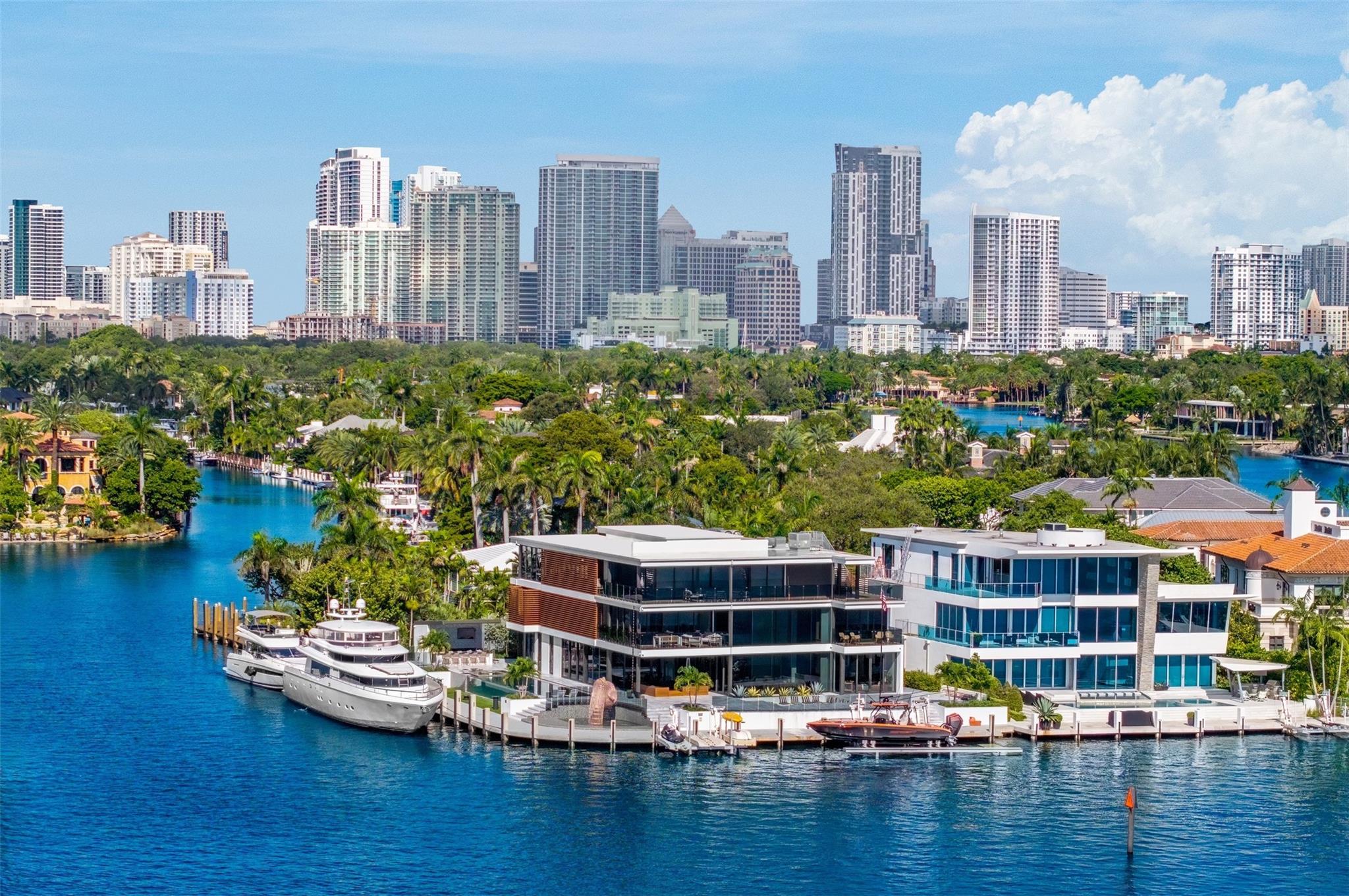 1845 SE 7th St Fort Lauderdale, FL 33316 1845 SE 7th St Fort Lauderdale, FL 33316