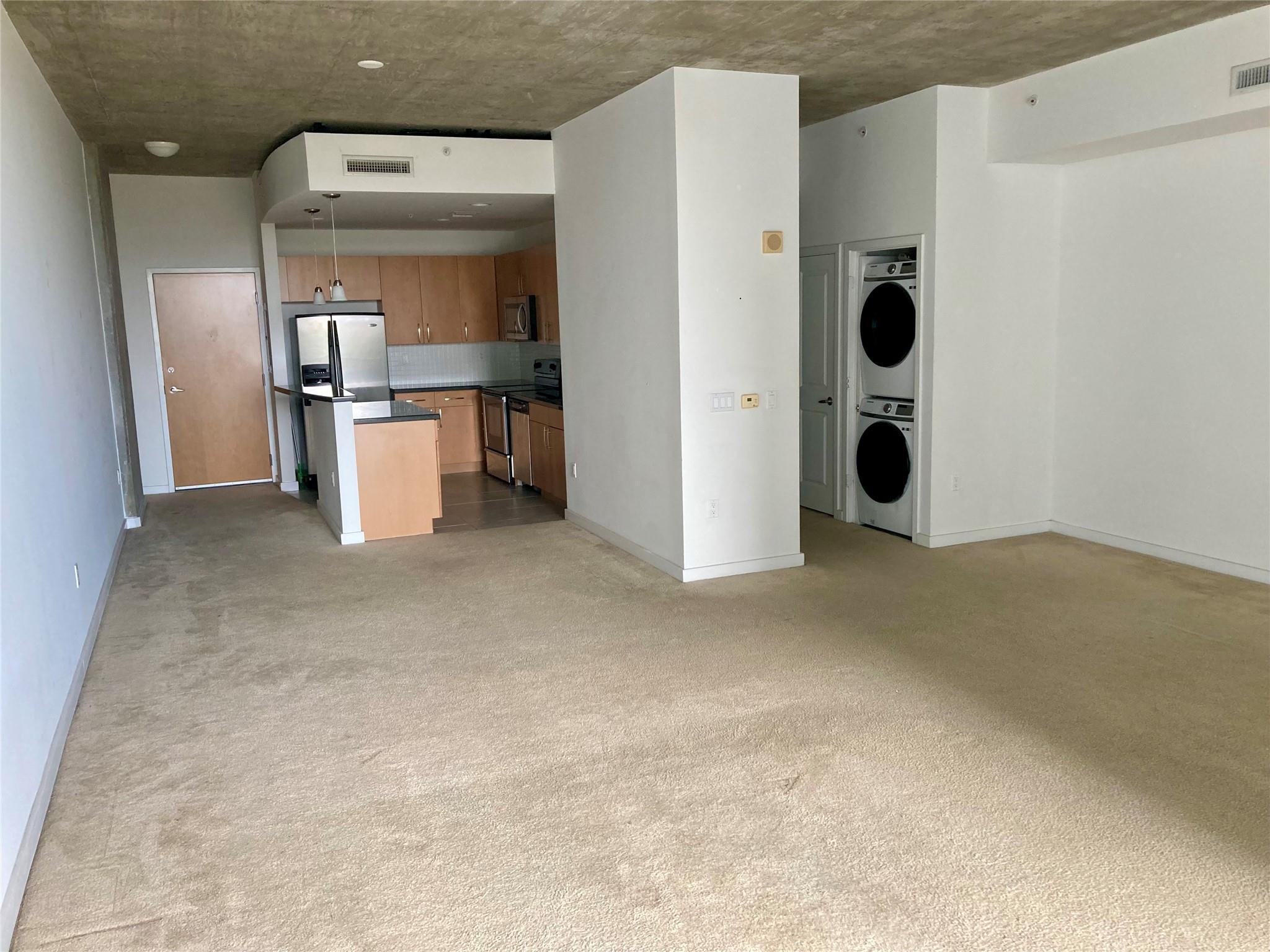 300 S Australian Ave #403