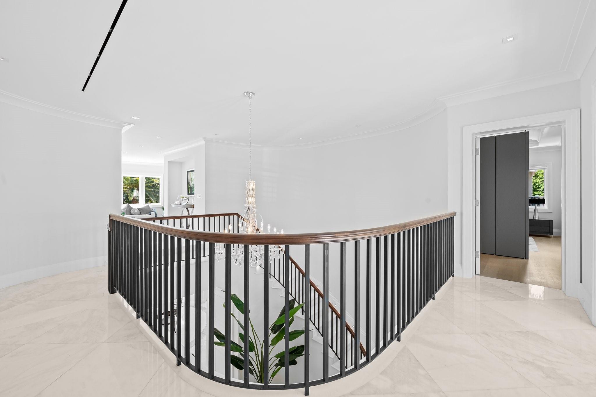 150 Kings Rd Palm Beach, FL 33480 150 Kings Rd Palm Beach, FL 33480