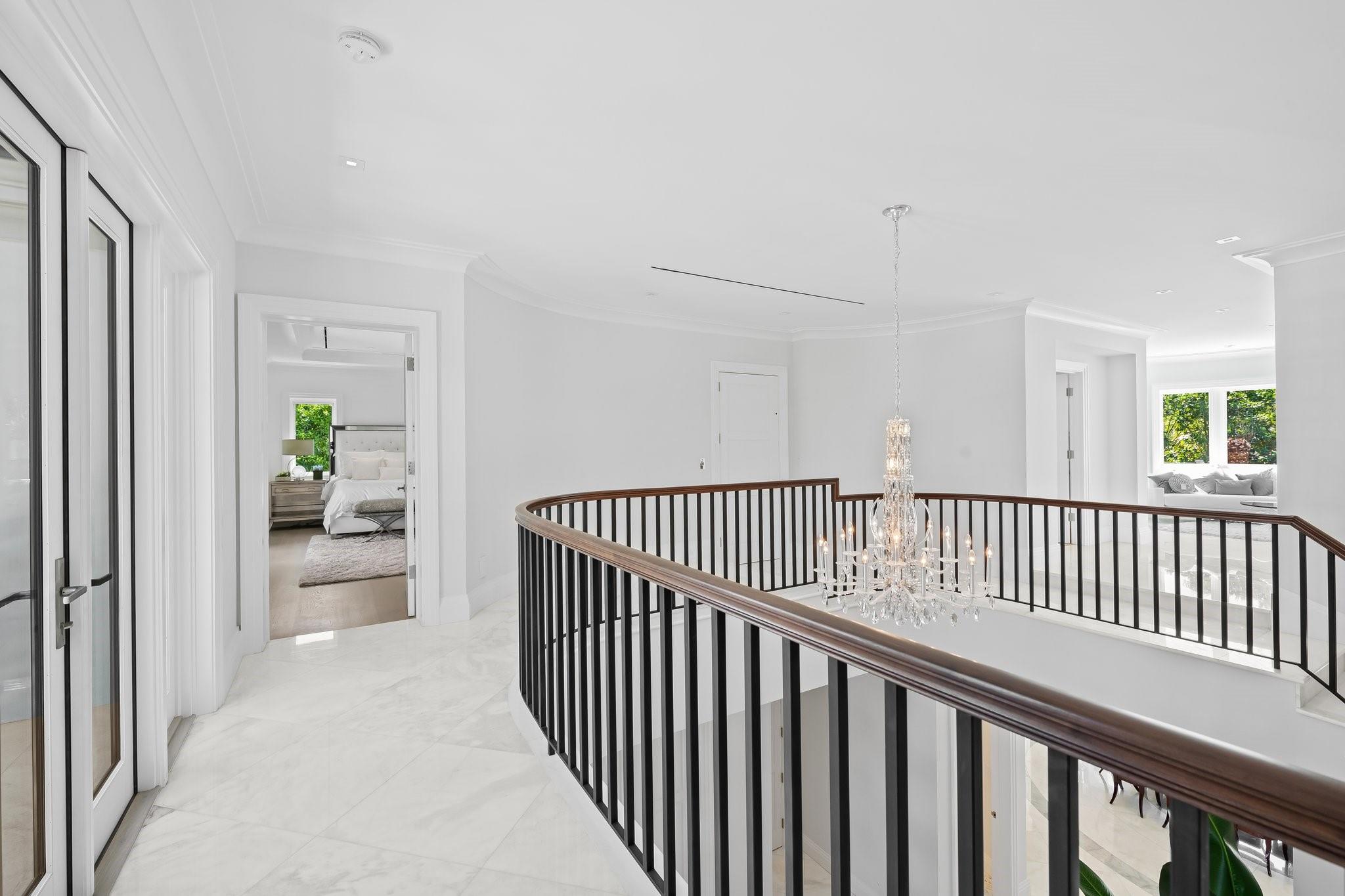 150 Kings Rd Palm Beach, FL 33480 150 Kings Rd Palm Beach, FL 33480