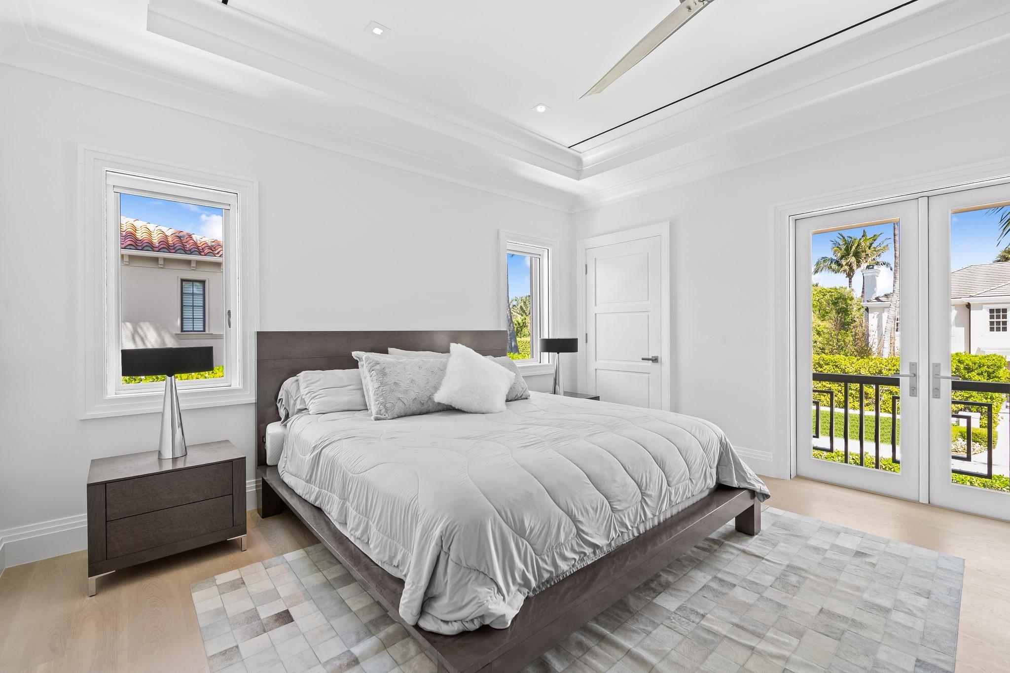 150 Kings Rd Palm Beach, FL 33480 150 Kings Rd Palm Beach, FL 33480