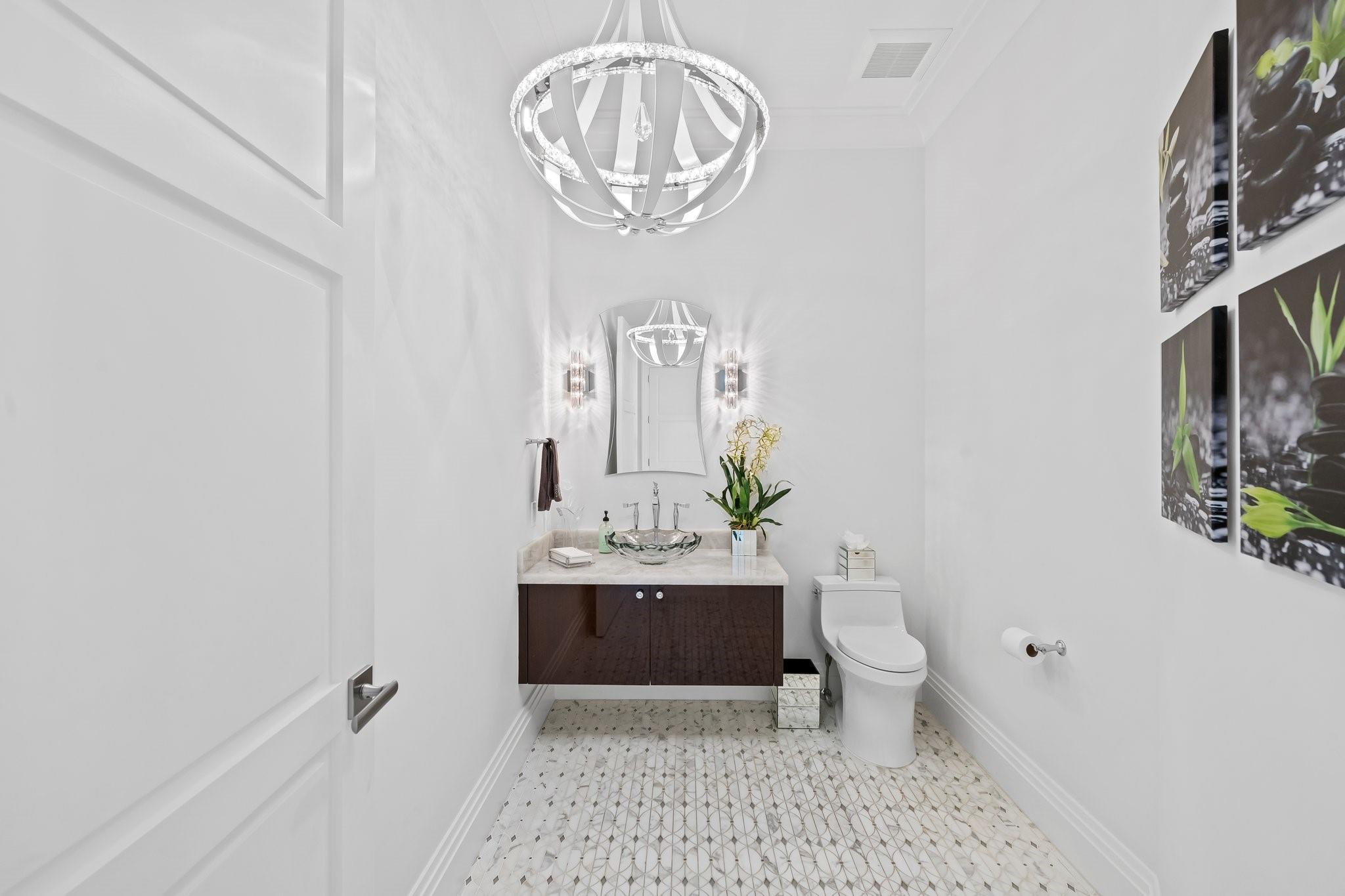 150 Kings Rd Palm Beach, FL 33480 150 Kings Rd Palm Beach, FL 33480