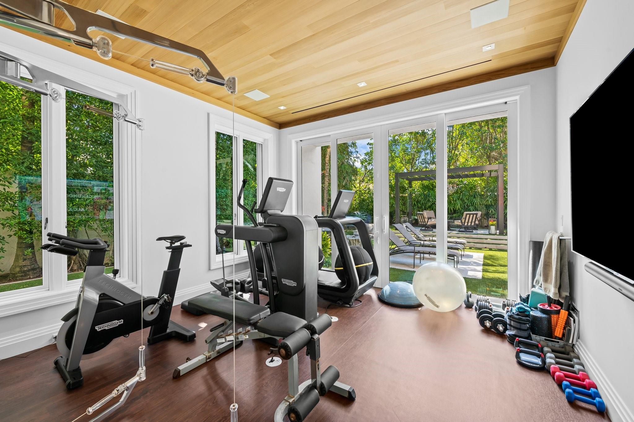 150 Kings Rd Palm Beach, FL 33480 150 Kings Rd Palm Beach, FL 33480