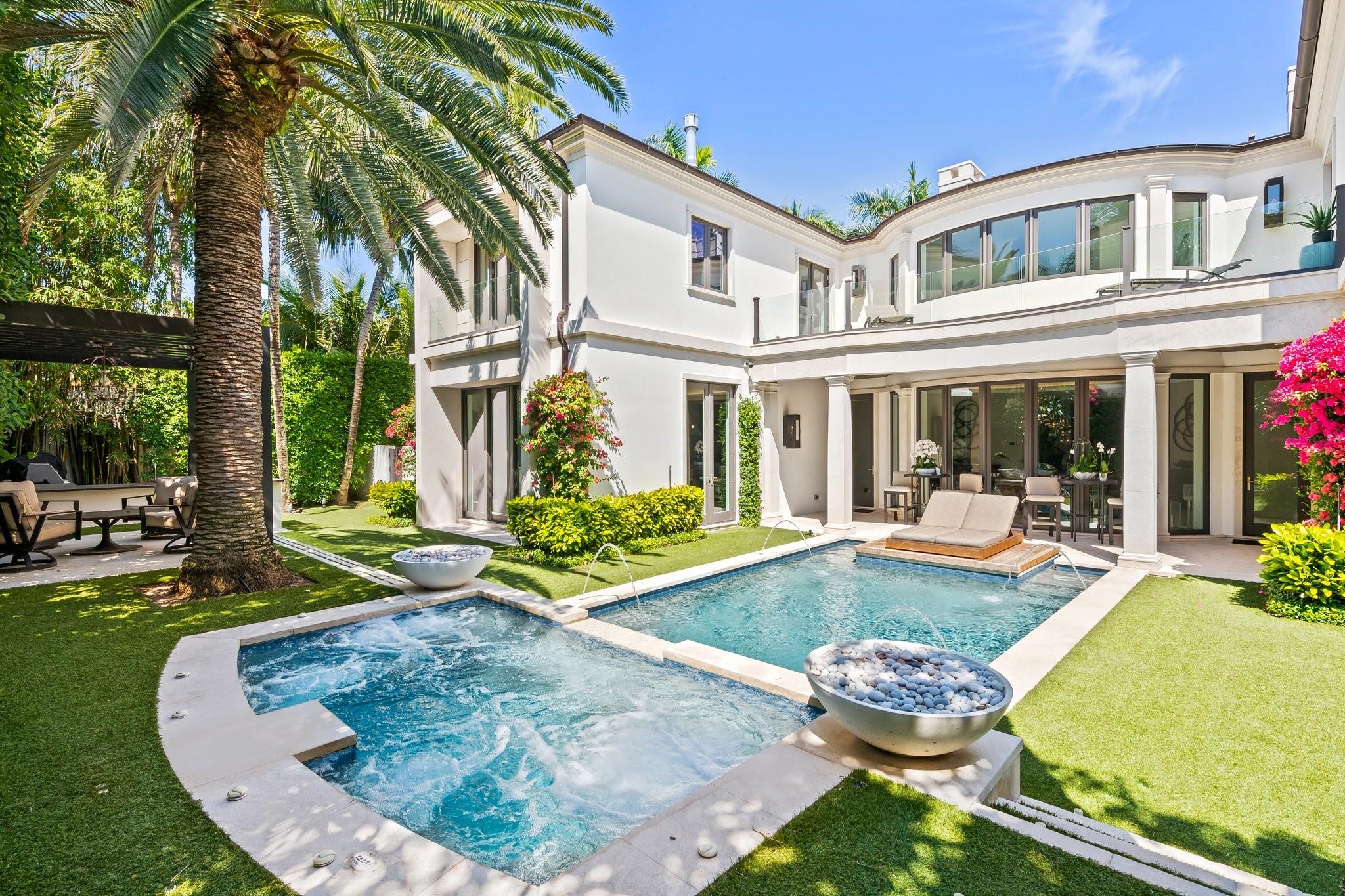 150 Kings Rd Palm Beach, FL 33480 150 Kings Rd Palm Beach, FL 33480