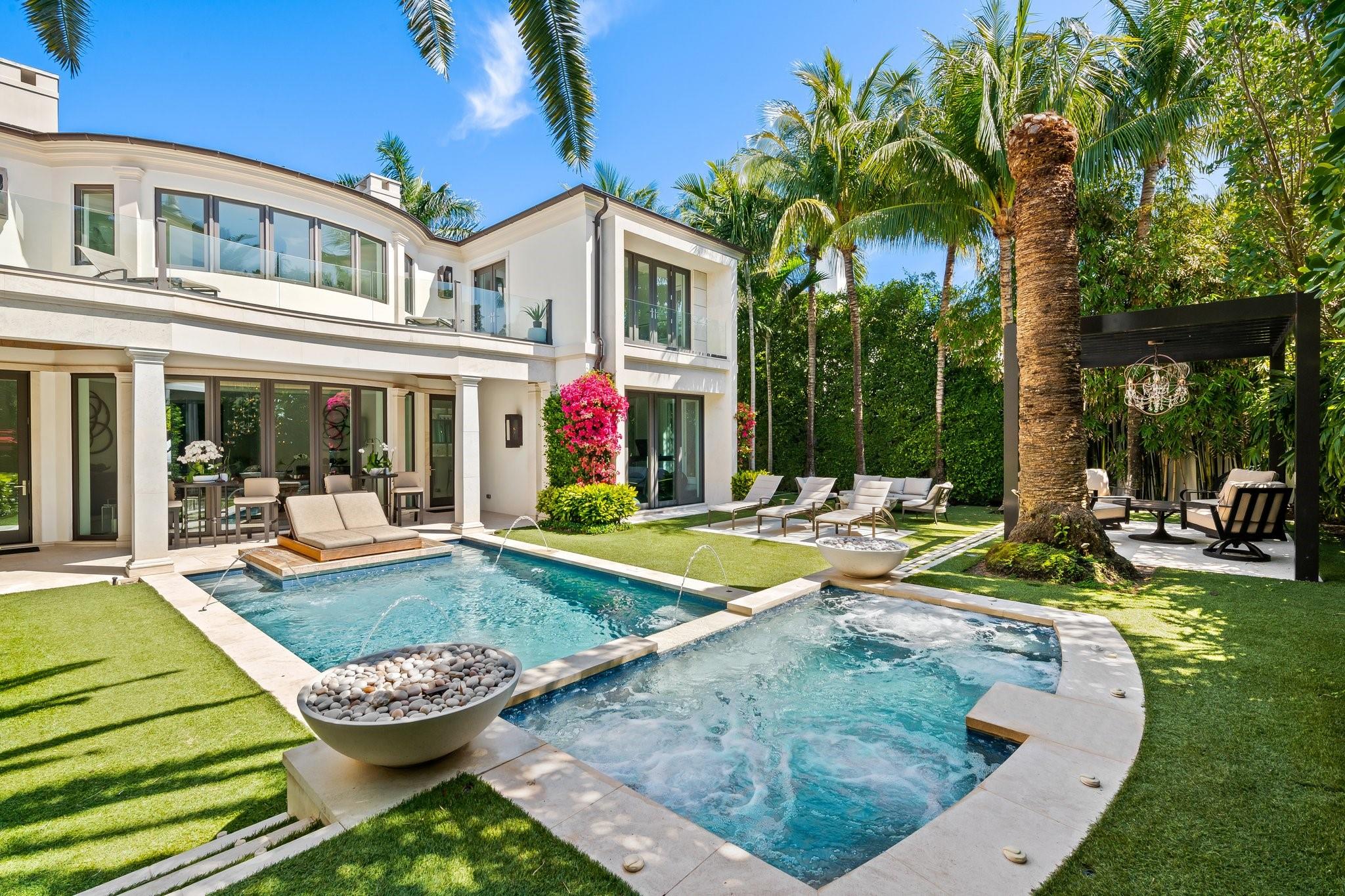 150 Kings Rd Palm Beach, FL 33480 150 Kings Rd Palm Beach, FL 33480