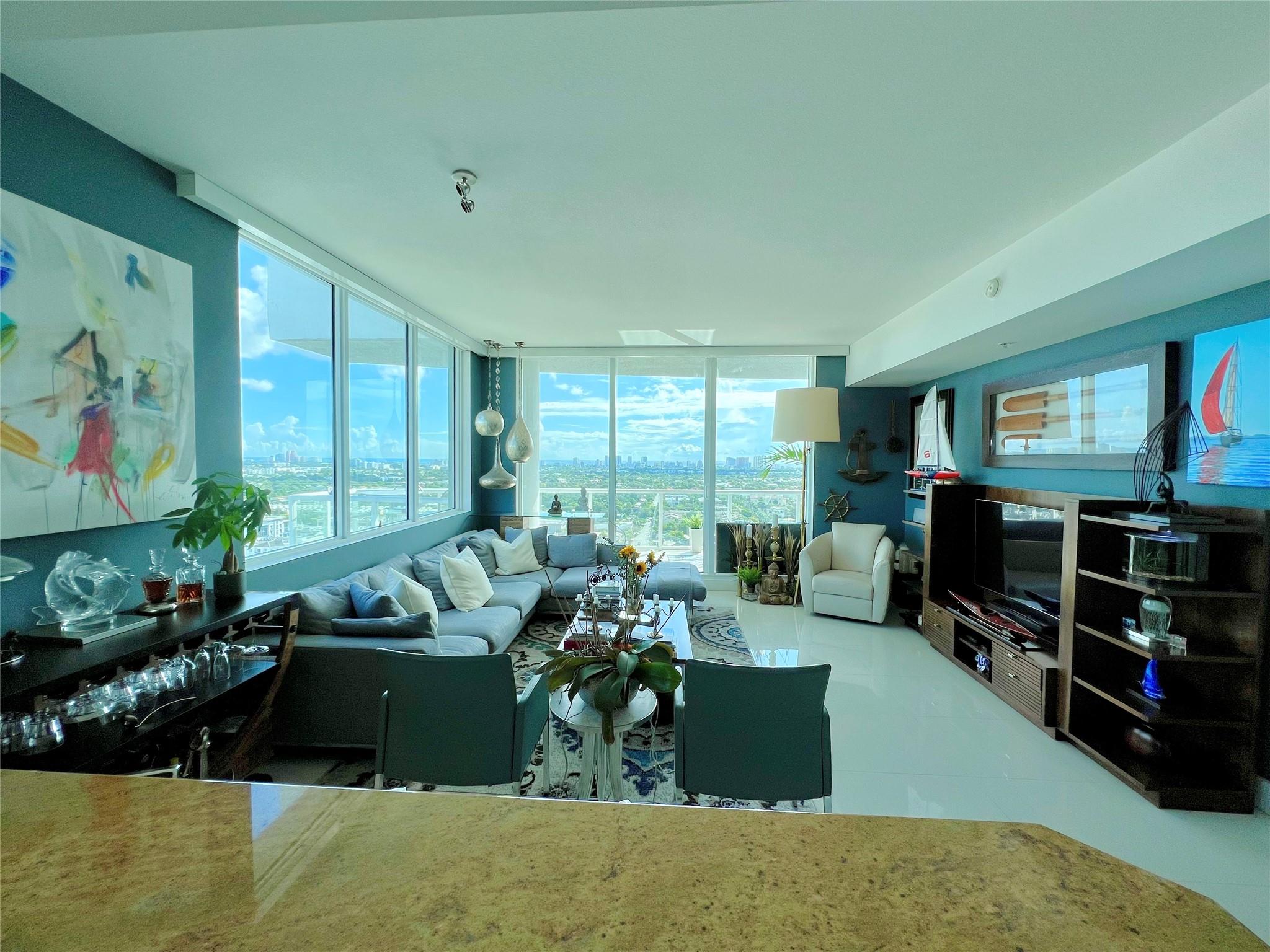 315 NE 3rd Ave #2107
