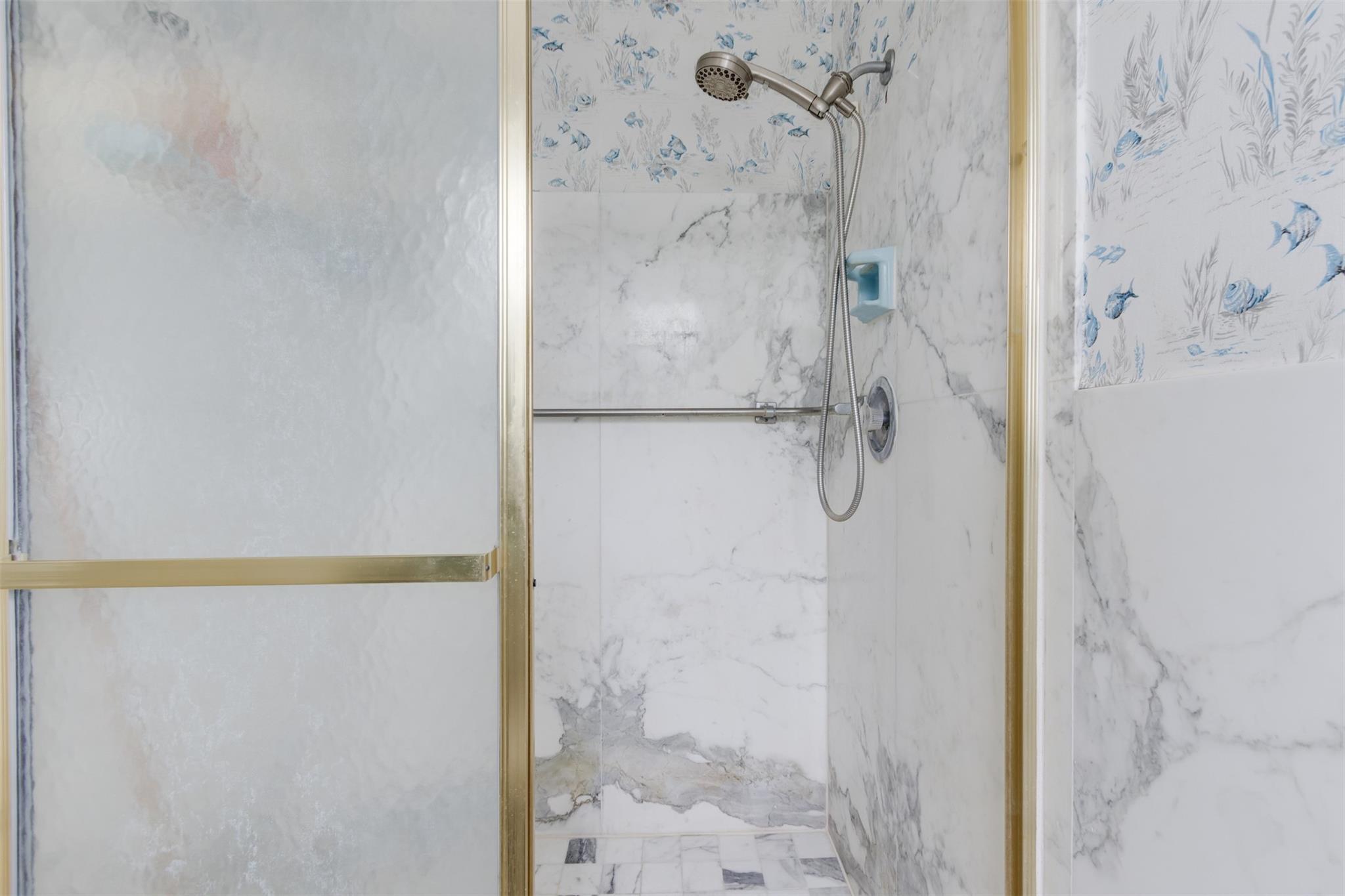 5601 Bayview Dr Fort Lauderdale, FL 33308