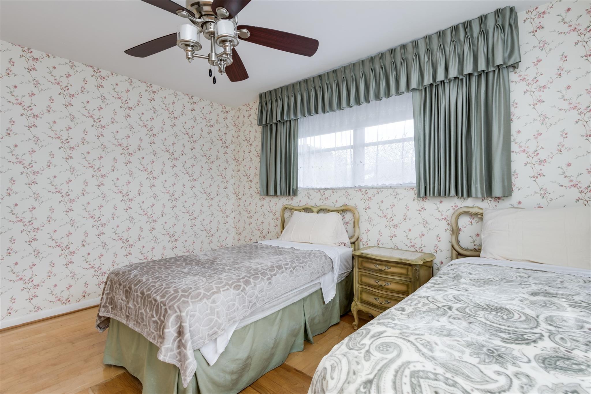 5601 Bayview Dr Fort Lauderdale, FL 33308