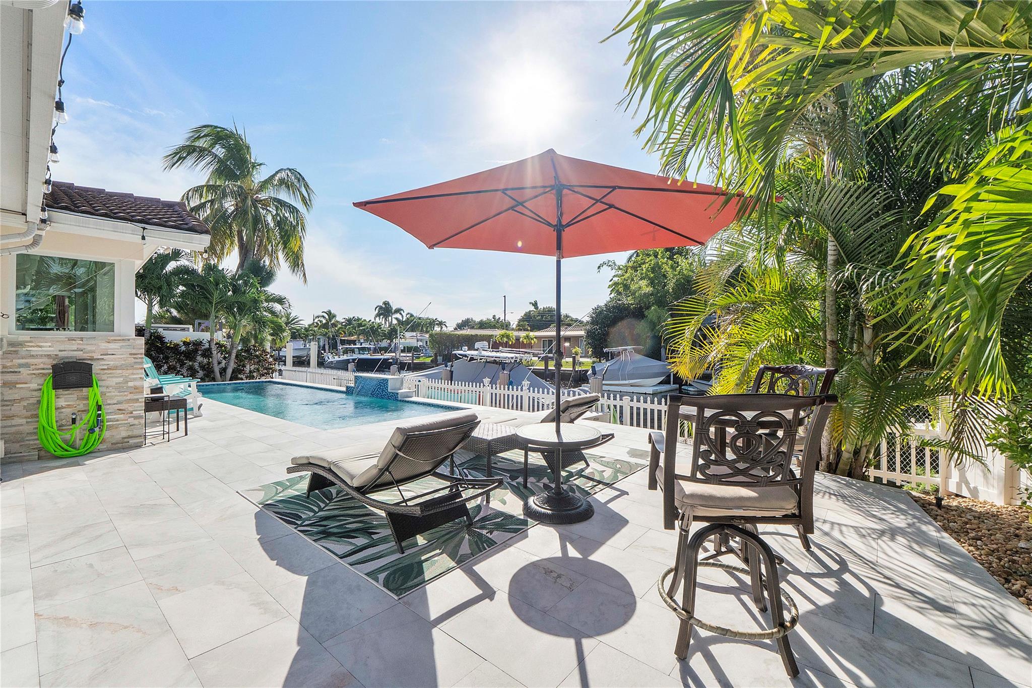 731 SE 4th Ave Pompano Beach, FL 33060