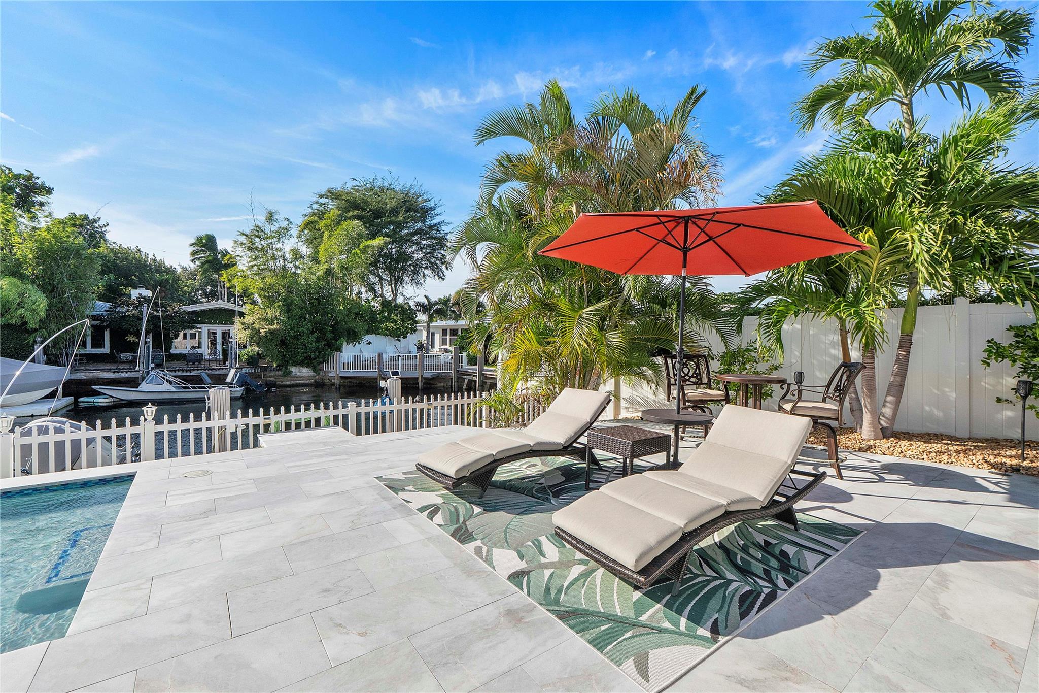 731 SE 4th Ave Pompano Beach, FL 33060