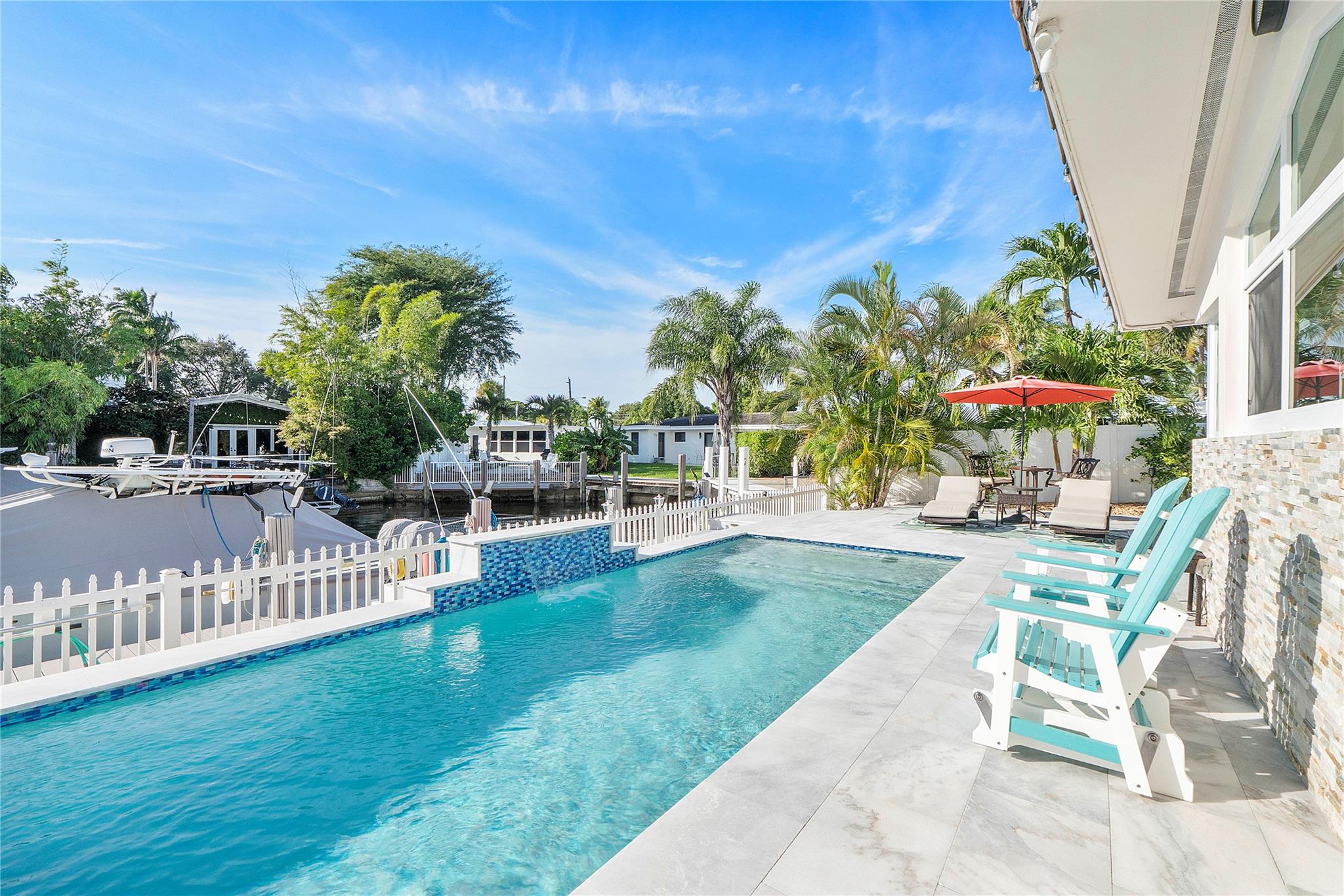 731 SE 4th Ave Pompano Beach, FL 33060