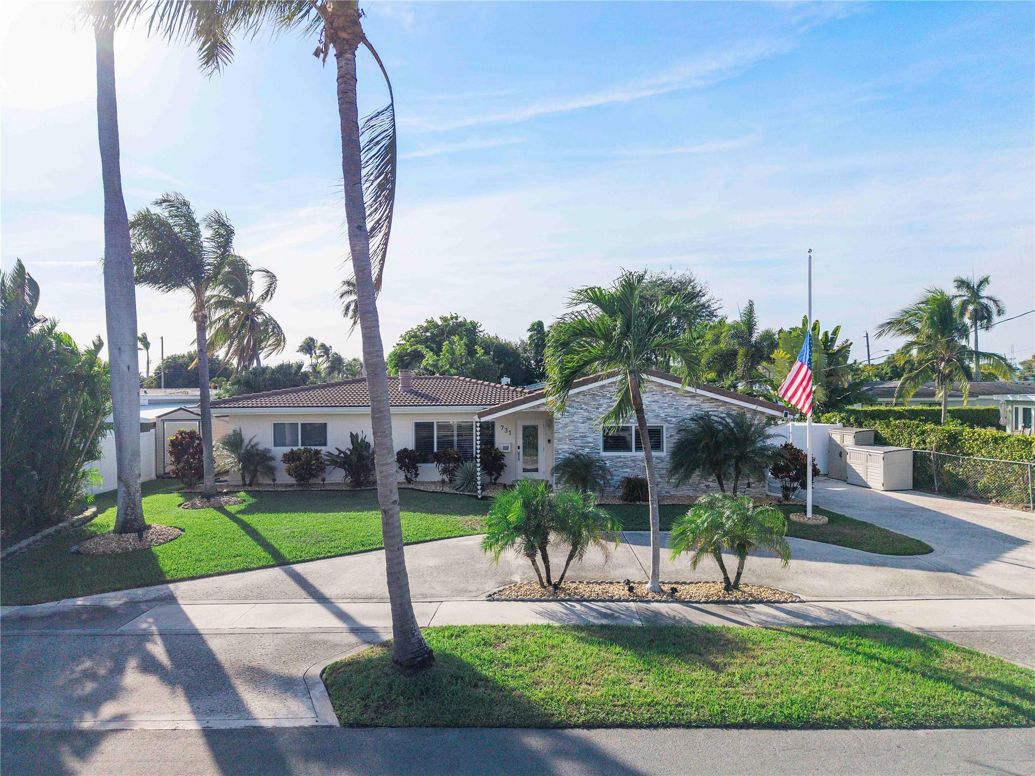 731 SE 4th Ave Pompano Beach, FL 33060