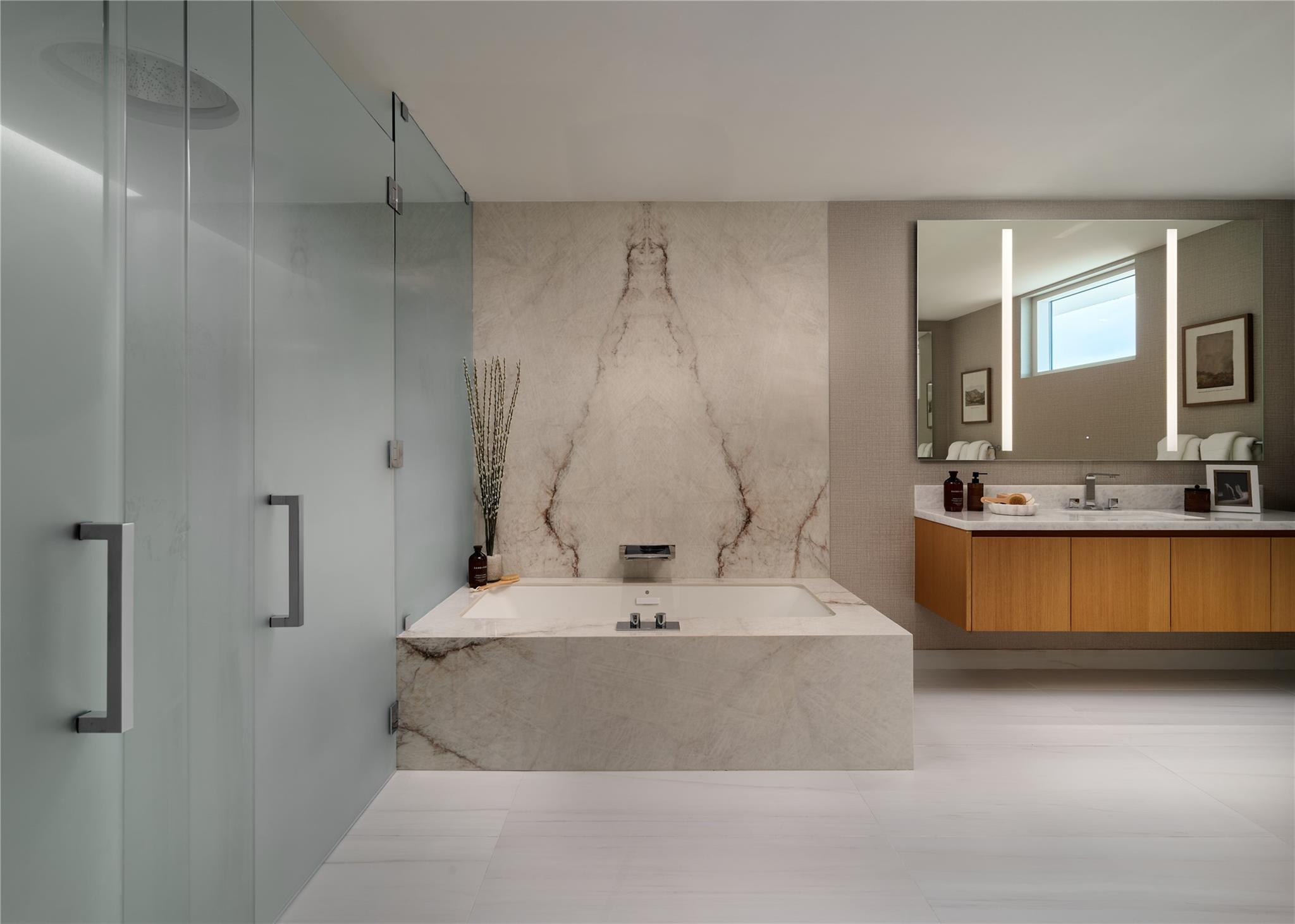 2221 SE 17th #804 Fort Lauderdale, FL 33316